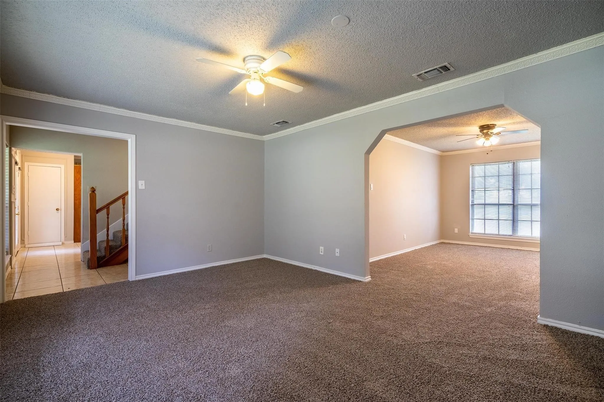 Single Family Residence For Rent in Dallas County , 4212 Village Green Drive, Irving, Texas 75038, 5 Bedrooms, 3 Bathrooms, 2 Garage spaces, 3,098 Sqft, built in 1975, Price $2,695, mls#21304593, Real Estate Agent in Irving, Homes For Rent in Dallas county, Homes For Rent in Irving, Realtor in Irving Texas, Real Estate Brokerage Independent Realty Texas, Luminita Cordes Realtor