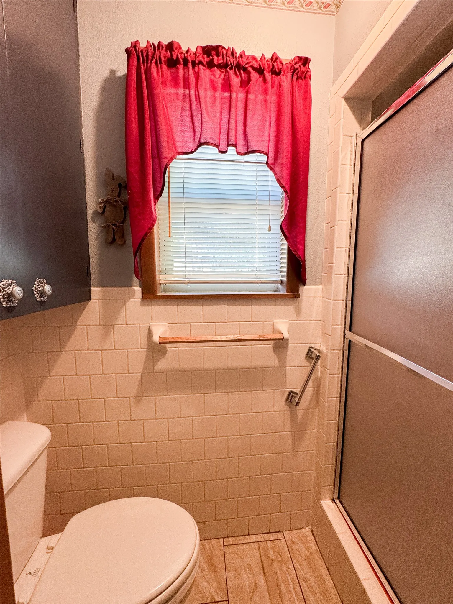 Single Family Residence For Sale in Haskell County , 103 5th Street, Rule, Texas 79547, 3 Bedroom, 2 Bathroom, Garage spaces, 1,775 Sqft, built in 1975, mls#21304059, Real Estate Agent in Rule, Homes For Sale in Haskell county, Homes For Sale in Rule, Realtor in Rule Texas, Real Estate Brokerage Independent Realty Texas, Luminita Cordes Realtor