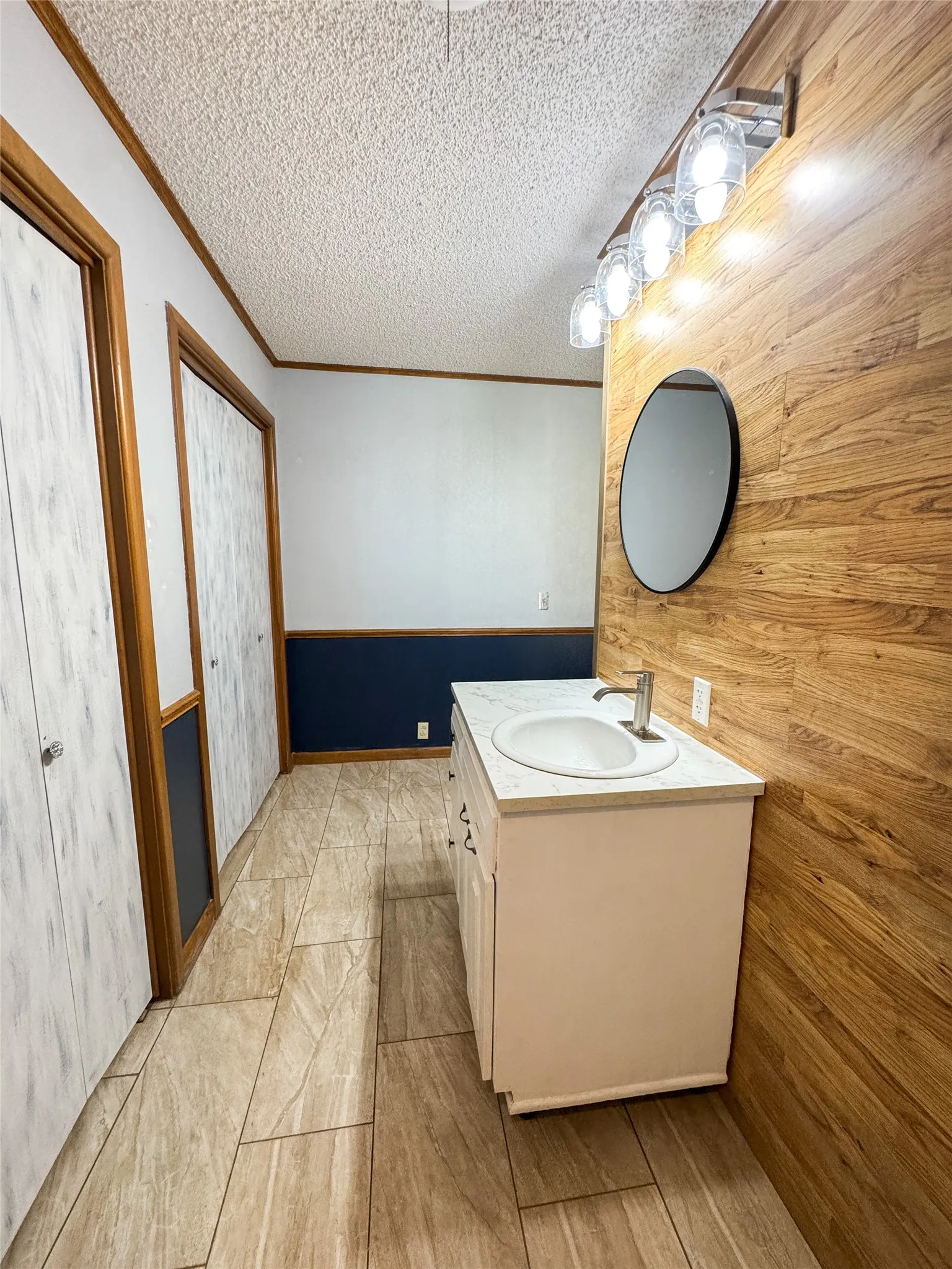 Single Family Residence For Sale in Haskell County , 103 5th Street, Rule, Texas 79547, 3 Bedroom, 2 Bathroom, Garage spaces, 1,775 Sqft, built in 1975, mls#21304059, Real Estate Agent in Rule, Homes For Sale in Haskell county, Homes For Sale in Rule, Realtor in Rule Texas, Real Estate Brokerage Independent Realty Texas, Luminita Cordes Realtor