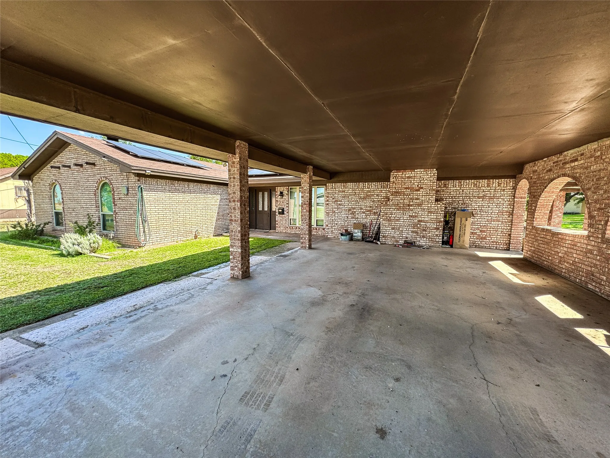 Single Family Residence For Sale in Haskell County , 103 5th Street, Rule, Texas 79547, 3 Bedroom, 2 Bathroom, Garage spaces, 1,775 Sqft, built in 1975, mls#21304059, Real Estate Agent in Rule, Homes For Sale in Haskell county, Homes For Sale in Rule, Realtor in Rule Texas, Real Estate Brokerage Independent Realty Texas, Luminita Cordes Realtor