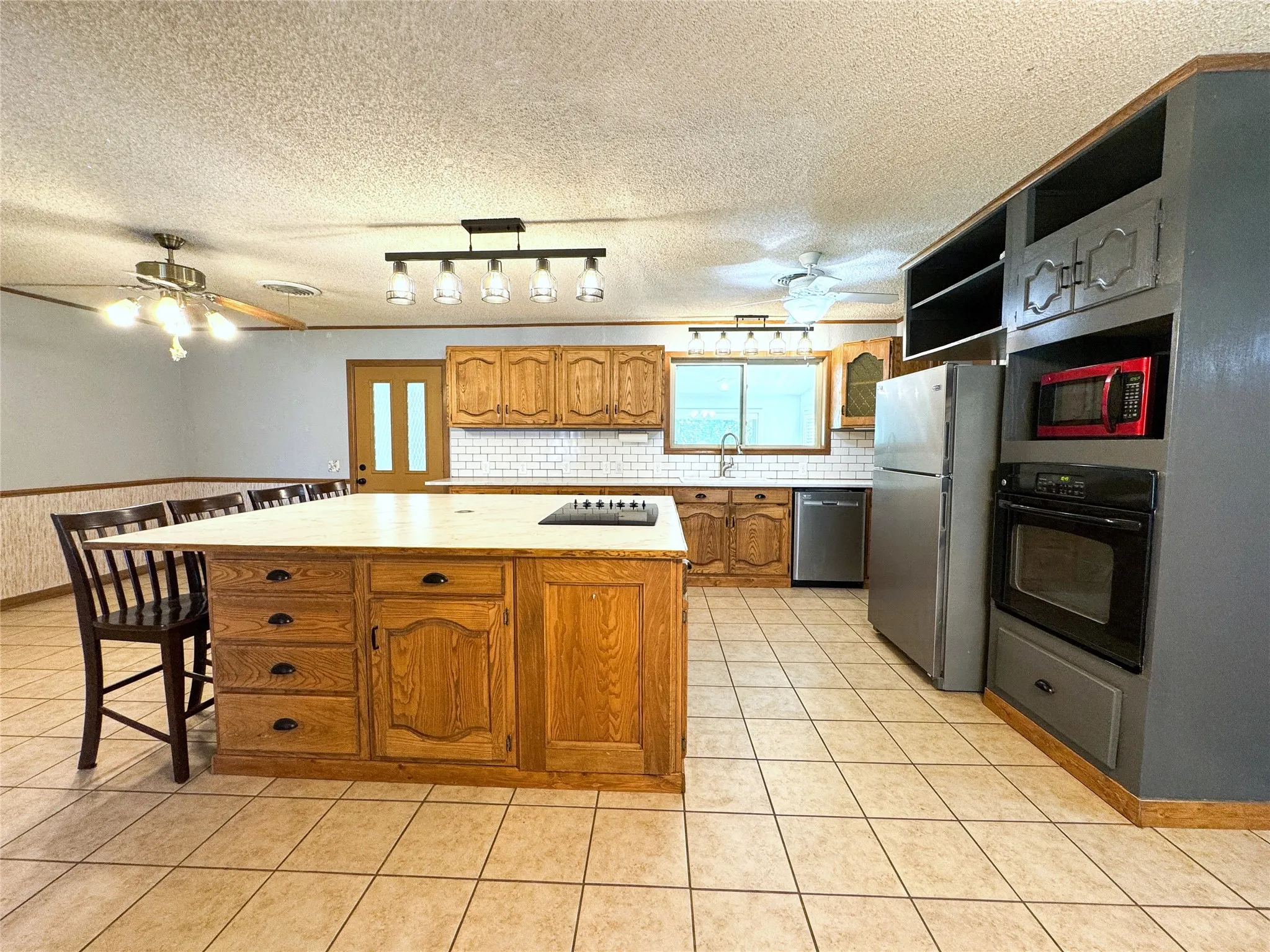 Single Family Residence For Sale in Haskell County , 103 5th Street, Rule, Texas 79547, 3 Bedroom, 2 Bathroom, Garage spaces, 1,775 Sqft, built in 1975, mls#21304059, Real Estate Agent in Rule, Homes For Sale in Haskell county, Homes For Sale in Rule, Realtor in Rule Texas, Real Estate Brokerage Independent Realty Texas, Luminita Cordes Realtor