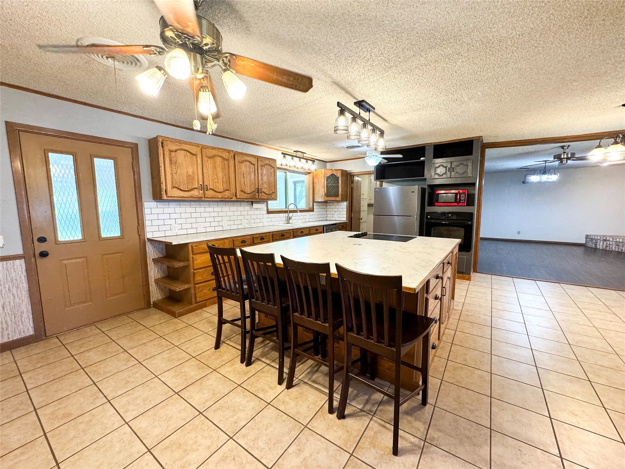 Single Family Residence For Sale in Haskell County , 103 5th Street, Rule, Texas 79547, 3 Bedroom, 2 Bathroom, Garage spaces, 1,775 Sqft, built in 1975, mls#21304059, Real Estate Agent in Rule, Homes For Sale in Haskell county, Homes For Sale in Rule, Realtor in Rule Texas, Real Estate Brokerage Independent Realty Texas, Luminita Cordes Realtor