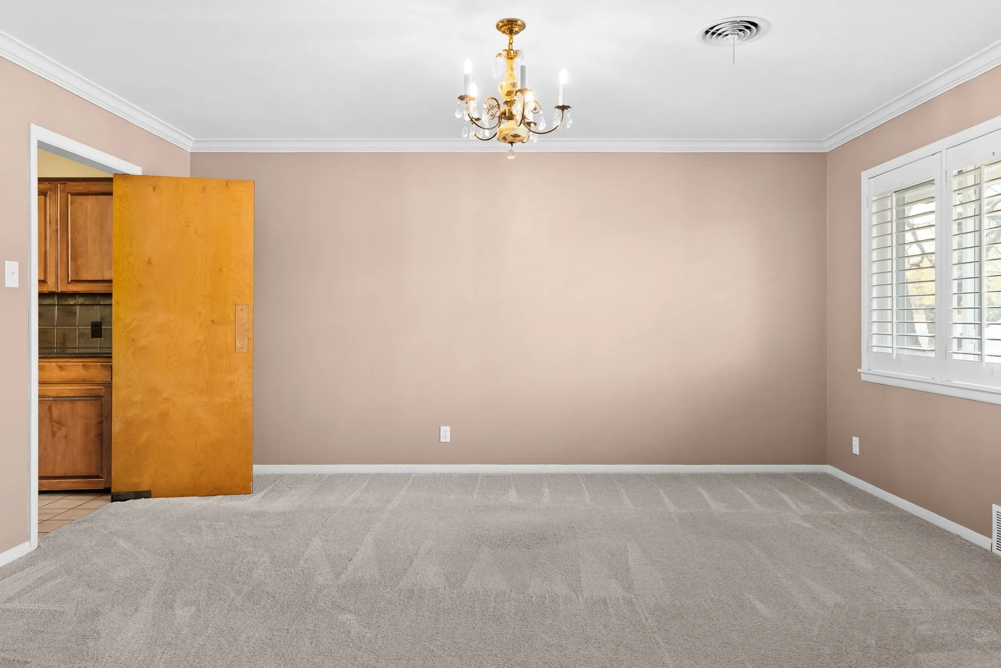 Empty room