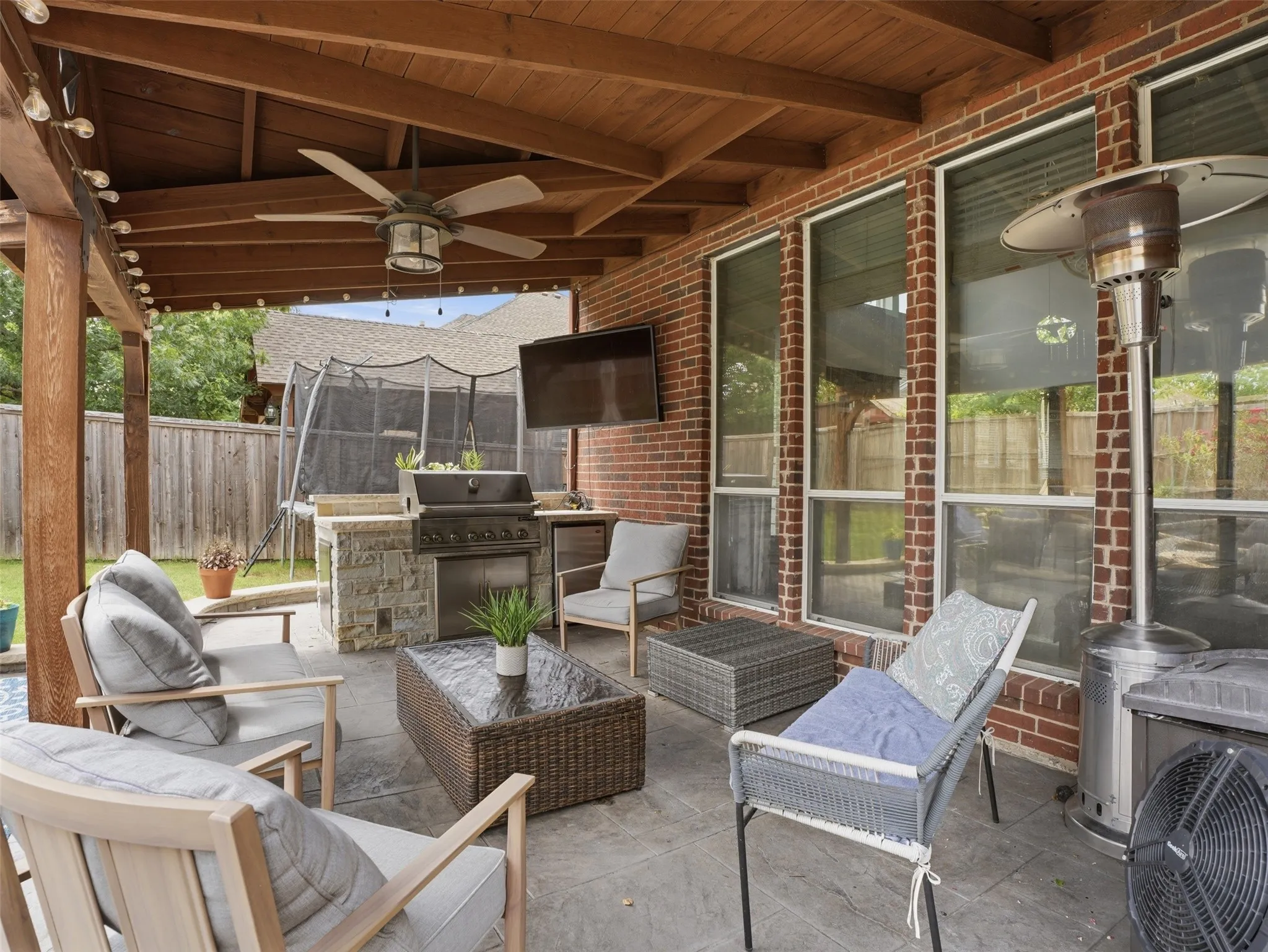Single Family Residence For Sale in Dallas County , 8405 Player Drive, Rowlett, Texas 75089, 5 Bedroom, 4 Bathroom, 3 Garage spaces, 3,584 Sqft, built in 2006, mls#21304595, Real Estate Agent in Rowlett, Homes For Sale in Dallas county, Homes For Sale in Rowlett, Realtor in Rowlett Texas, Real Estate Brokerage Independent Realty Texas, Luminita Cordes Realtor