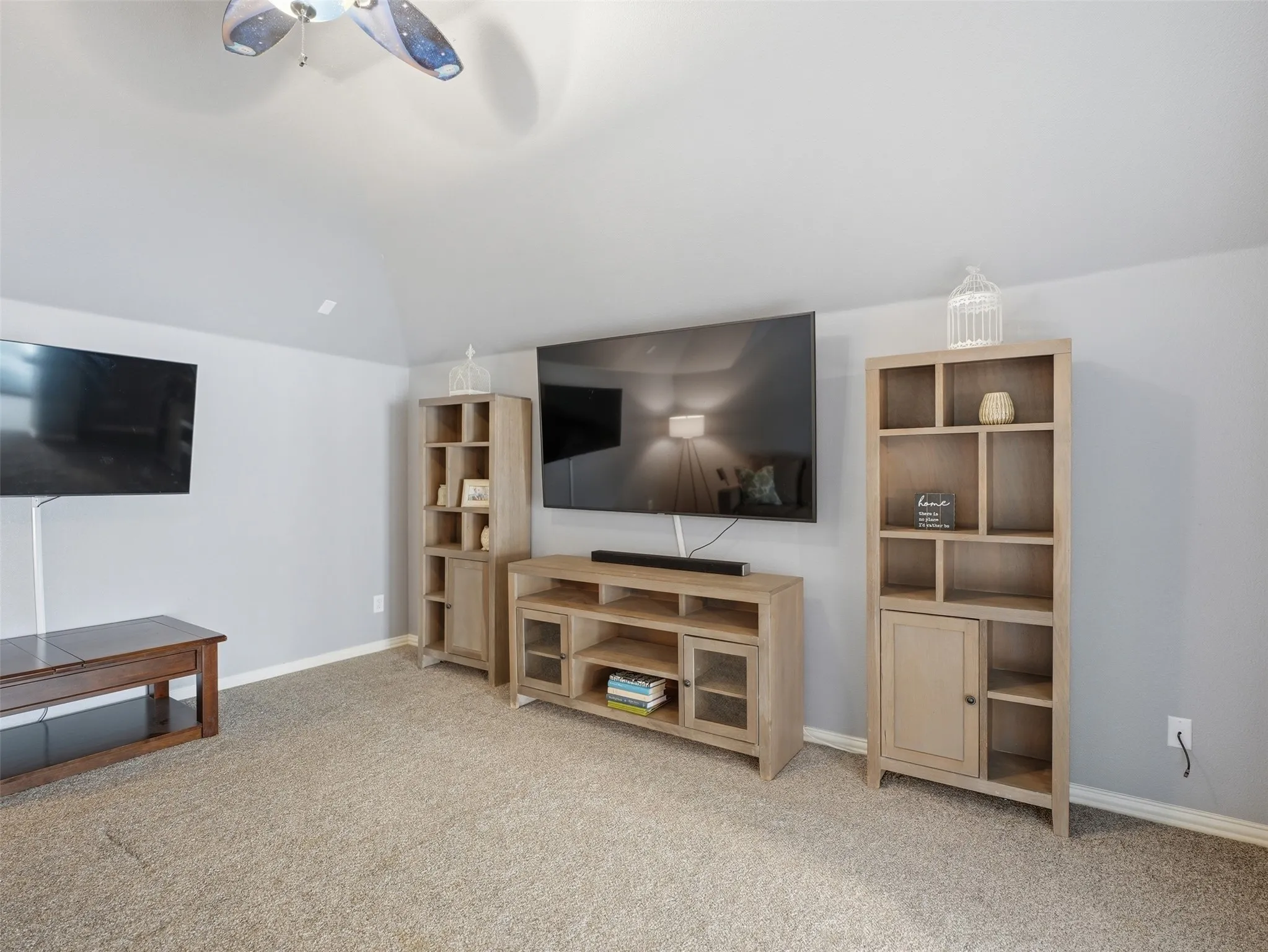 Single Family Residence For Sale in Dallas County , 8405 Player Drive, Rowlett, Texas 75089, 5 Bedroom, 4 Bathroom, 3 Garage spaces, 3,584 Sqft, built in 2006, mls#21304595, Real Estate Agent in Rowlett, Homes For Sale in Dallas county, Homes For Sale in Rowlett, Realtor in Rowlett Texas, Real Estate Brokerage Independent Realty Texas, Luminita Cordes Realtor
