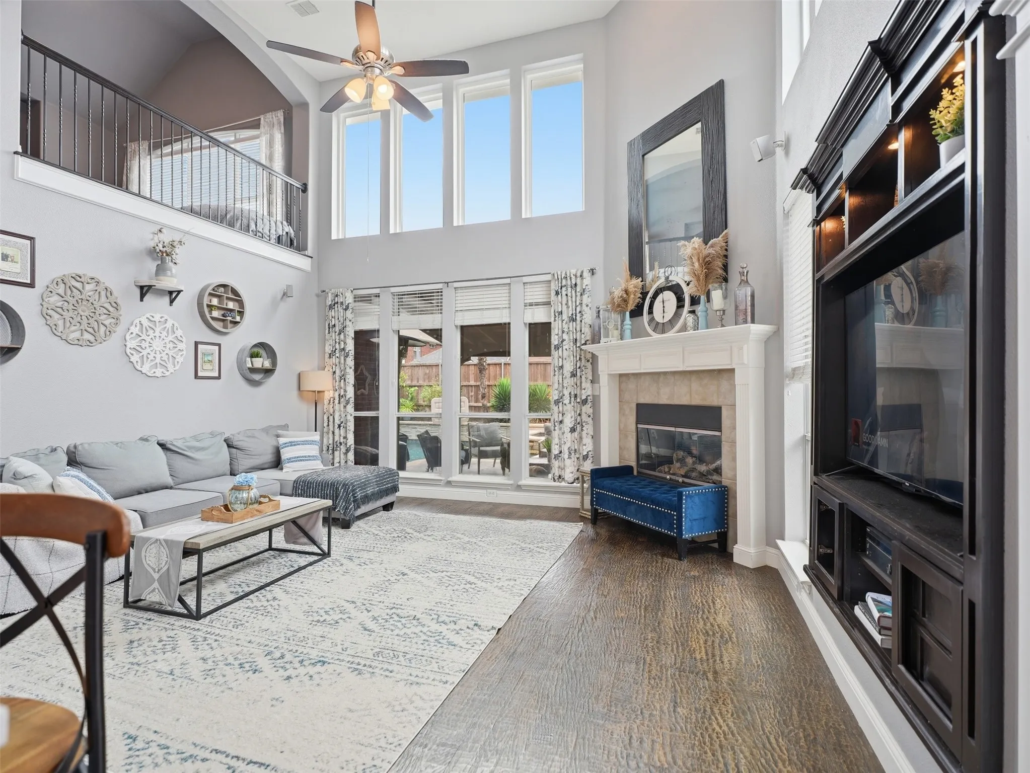 Single Family Residence For Sale in Dallas County , 8405 Player Drive, Rowlett, Texas 75089, 5 Bedroom, 4 Bathroom, 3 Garage spaces, 3,584 Sqft, built in 2006, mls#21304595, Real Estate Agent in Rowlett, Homes For Sale in Dallas county, Homes For Sale in Rowlett, Realtor in Rowlett Texas, Real Estate Brokerage Independent Realty Texas, Luminita Cordes Realtor