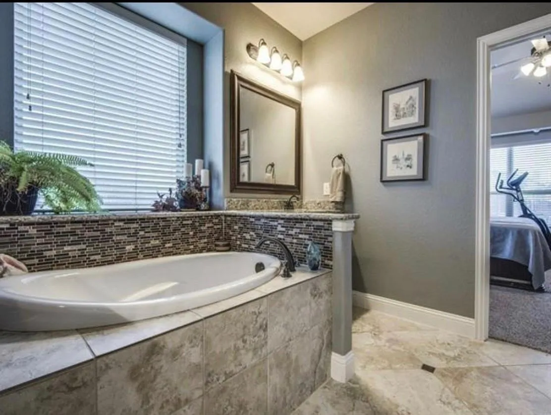 Single Family Residence For Sale in Denton County , 8229 Spitfire Trail, Aubrey, Texas 76227, 5 Bedroom, 4 Bathroom, 2 Garage spaces, 3,758 Sqft, built in 2013, mls#21304591, Real Estate Agent in Aubrey, Homes For Sale in Denton county, Homes For Sale in Aubrey, Realtor in Aubrey Texas, Real Estate Brokerage Independent Realty Texas, Luminita Cordes Realtor