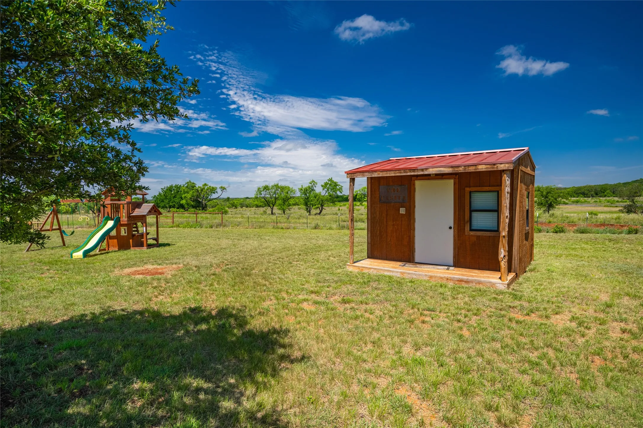 Farm For Sale in Coleman County , 790 CR 490, Novice, Texas 79538, 3 Bedroom, 3 Bathroom, Garage spaces, 2,830 Sqft, built in 2015, mls#21304658, Real Estate Agent in Novice, Homes For Sale in Coleman county, Homes For Sale in Novice, Realtor in Novice Texas, Real Estate Brokerage Independent Realty Texas, Luminita Cordes Realtor