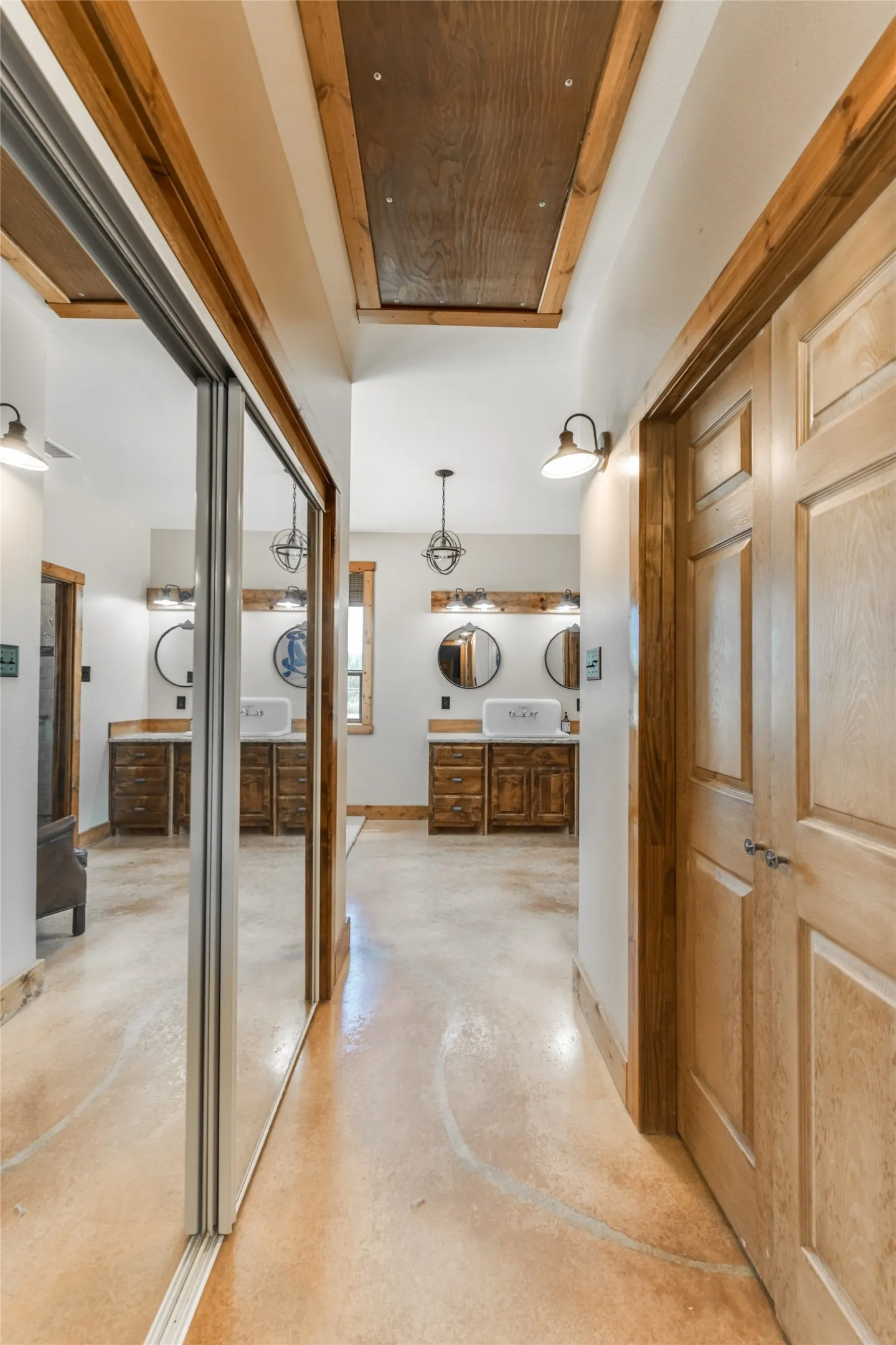 Farm For Sale in Coleman County , 790 CR 490, Novice, Texas 79538, 3 Bedroom, 3 Bathroom, Garage spaces, 2,830 Sqft, built in 2015, mls#21304658, Real Estate Agent in Novice, Homes For Sale in Coleman county, Homes For Sale in Novice, Realtor in Novice Texas, Real Estate Brokerage Independent Realty Texas, Luminita Cordes Realtor