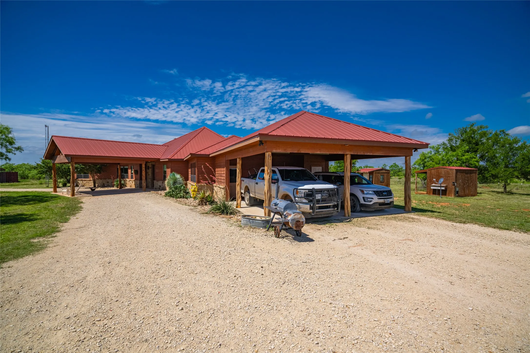 Farm For Sale in Coleman County , 790 CR 490, Novice, Texas 79538, 3 Bedroom, 3 Bathroom, Garage spaces, 2,830 Sqft, built in 2015, mls#21304658, Real Estate Agent in Novice, Homes For Sale in Coleman county, Homes For Sale in Novice, Realtor in Novice Texas, Real Estate Brokerage Independent Realty Texas, Luminita Cordes Realtor