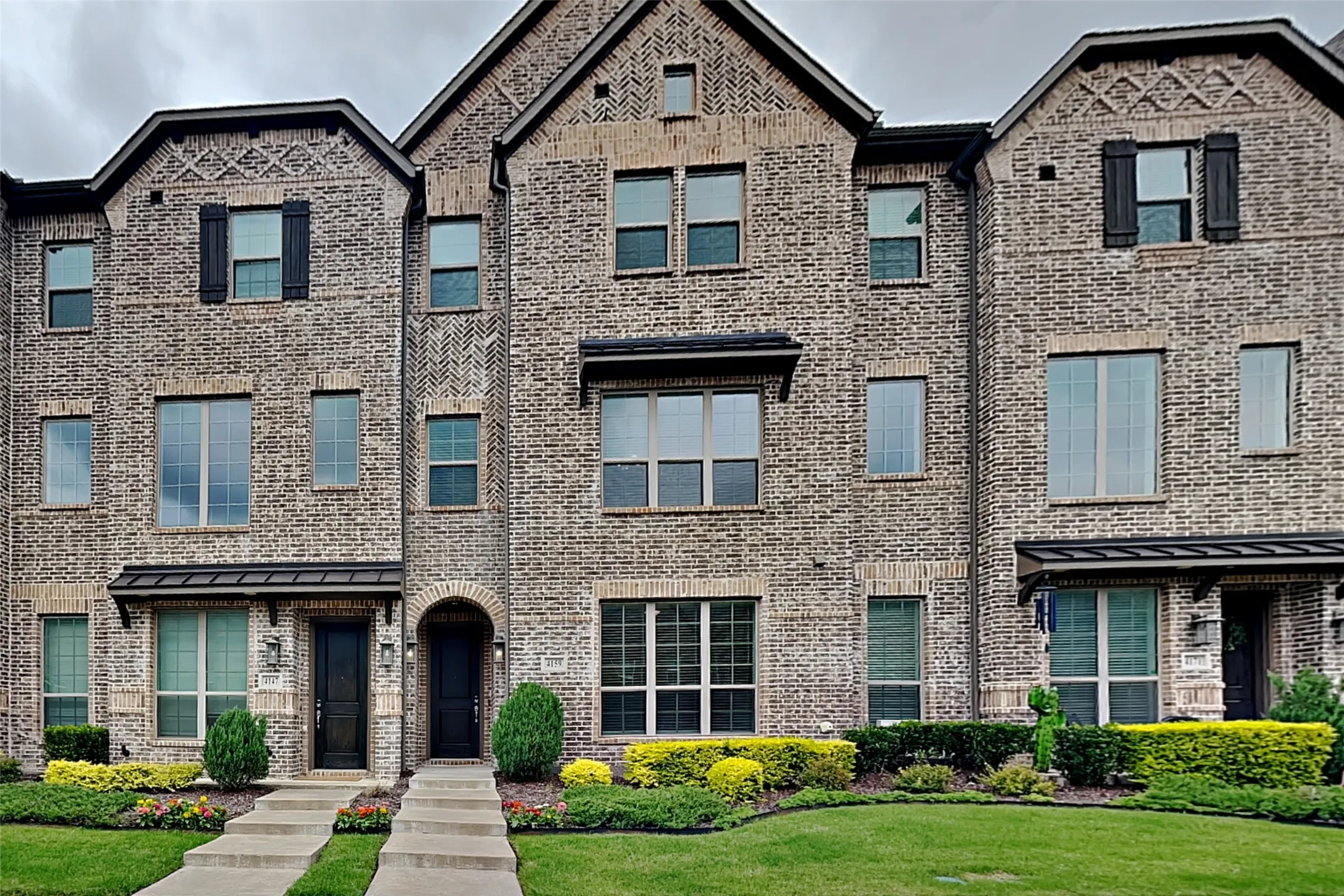 Townhouse For Rent in Collin County , 4159 Wetstone Lane, Frisco, Texas 75034, 4 Bedroom, 4 Bathroom, 2 Garage spaces, 2,313 Sqft, built in 2019, mls#21304352, Real Estate Agent in Frisco, Homes For Rent in Collin county, Homes For Rent in Frisco, Realtor in Frisco Texas, Real Estate Brokerage Independent Realty Texas, Luminita Cordes Realtor