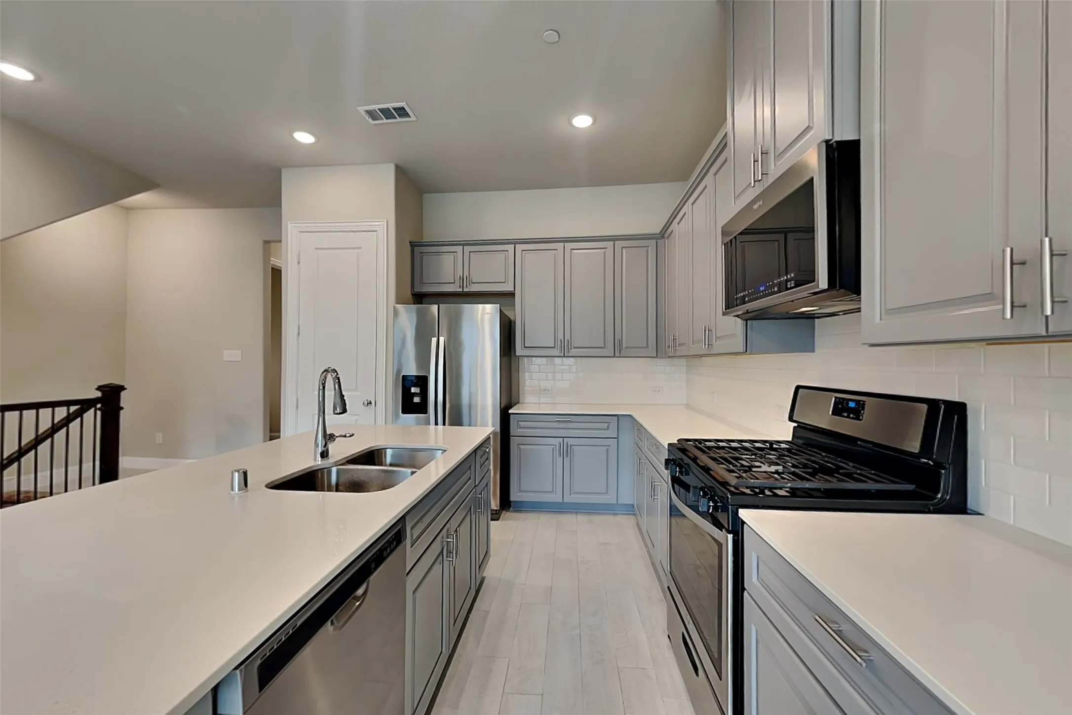 Townhouse For Rent in Collin County , 4159 Wetstone Lane, Frisco, Texas 75034, 4 Bedroom, 4 Bathroom, 2 Garage spaces, 2,313 Sqft, built in 2019, mls#21304352, Real Estate Agent in Frisco, Homes For Rent in Collin county, Homes For Rent in Frisco, Realtor in Frisco Texas, Real Estate Brokerage Independent Realty Texas, Luminita Cordes Realtor