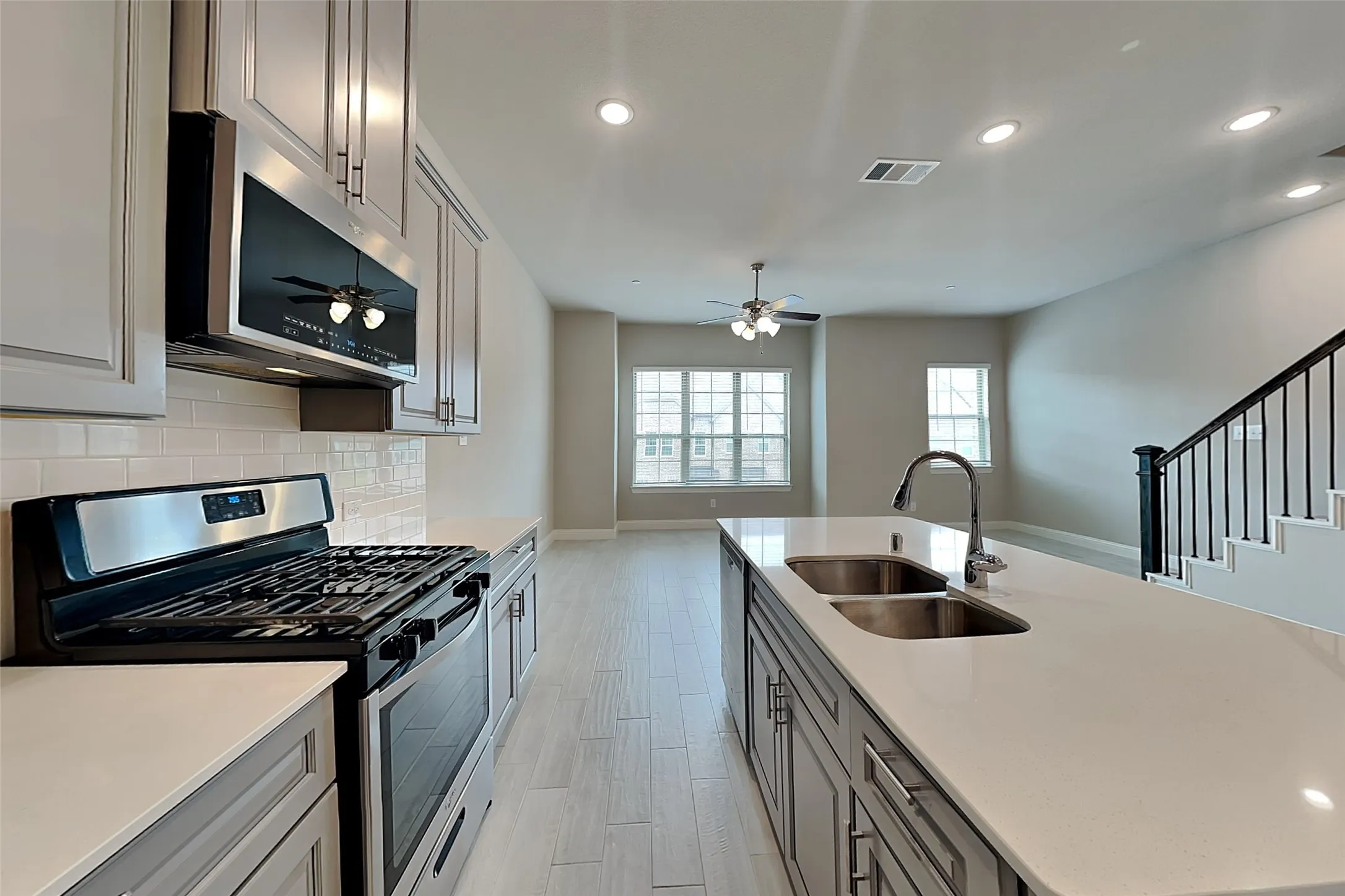 Townhouse For Rent in Collin County , 4159 Wetstone Lane, Frisco, Texas 75034, 4 Bedroom, 4 Bathroom, 2 Garage spaces, 2,313 Sqft, built in 2019, mls#21304352, Real Estate Agent in Frisco, Homes For Rent in Collin county, Homes For Rent in Frisco, Realtor in Frisco Texas, Real Estate Brokerage Independent Realty Texas, Luminita Cordes Realtor