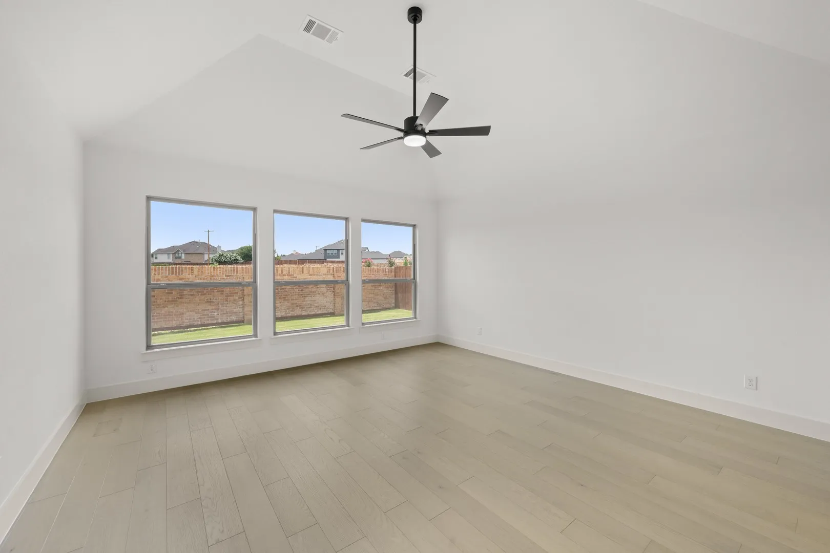 1630 Briarwood- Primary Suite-3