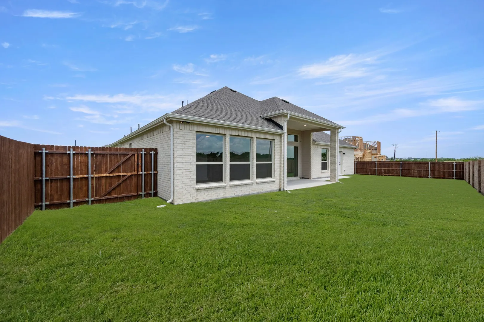 Single Family Residence For Sale in Ellis County , 1630 Briarwood, Midlothian, Texas 76065, 5 Bedroom, 4 Bathroom, 3 Garage spaces, 3,057 Sqft, built in 2025, mls#21304477, Real Estate Agent in Midlothian, Homes For Sale in Ellis county, Homes For Sale in Midlothian, Realtor in Midlothian Texas, Real Estate Brokerage Independent Realty Texas, Luminita Cordes Realtor