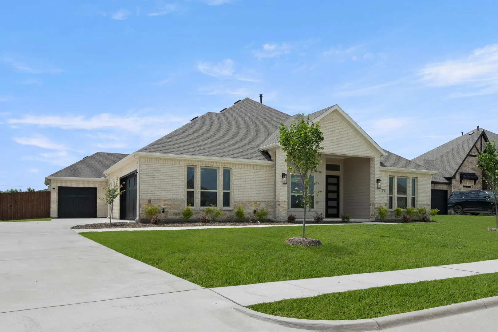 1630 Briarwood- Study-1