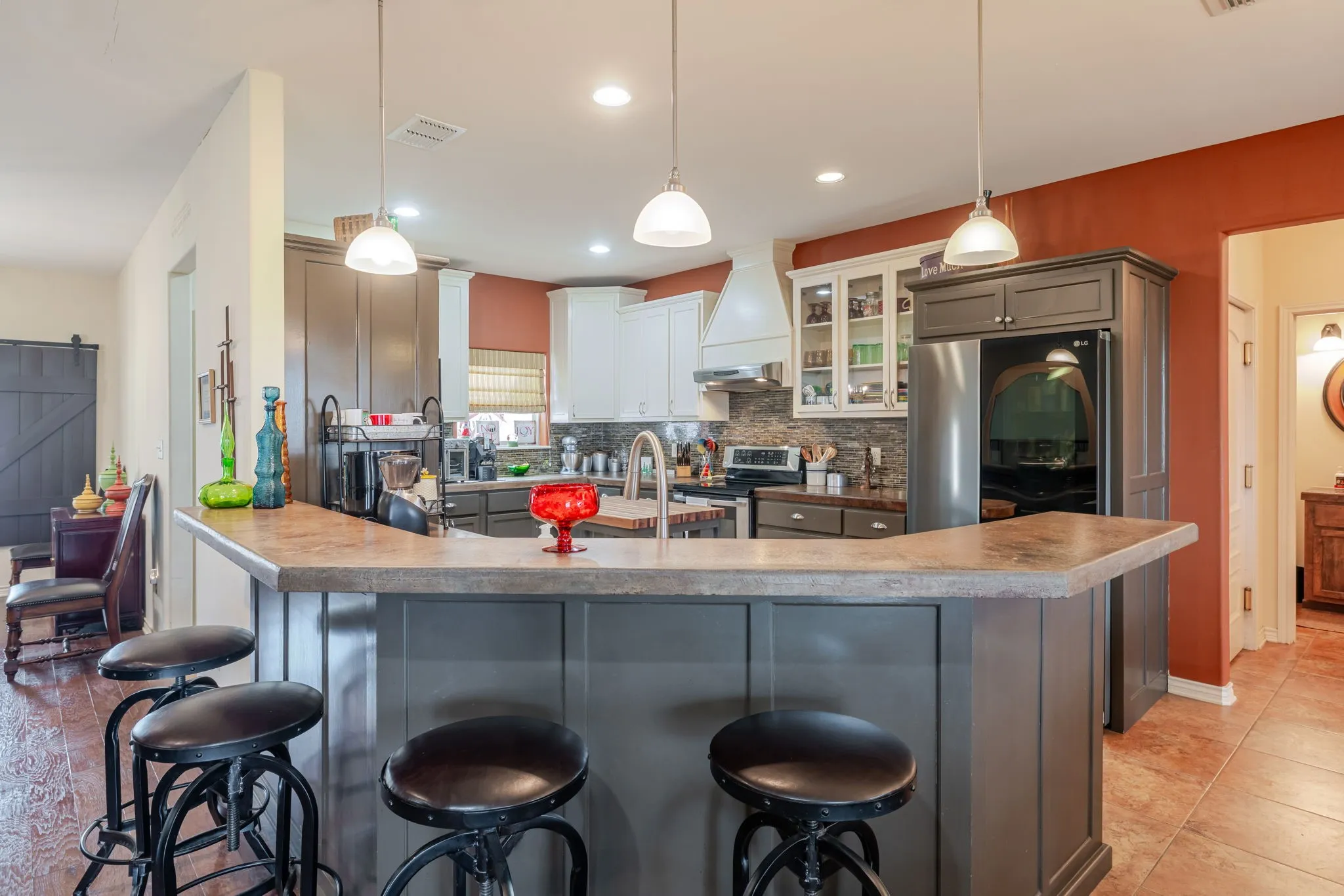 Single Family Residence For Sale in Erath County , 1085 Walking Horse Drive, Stephenville, Texas 76401, 5 Bedrooms, 3 Bathrooms, 2 Garage spaces, 3,335 Sqft, built in 2011, Price $649,000, mls#21302913, Real Estate Agent in Stephenville, Homes For Sale in Erath county, Homes For Sale in Stephenville, Realtor in Stephenville Texas, Real Estate Brokerage Independent Realty Texas, Luminita Cordes Realtor