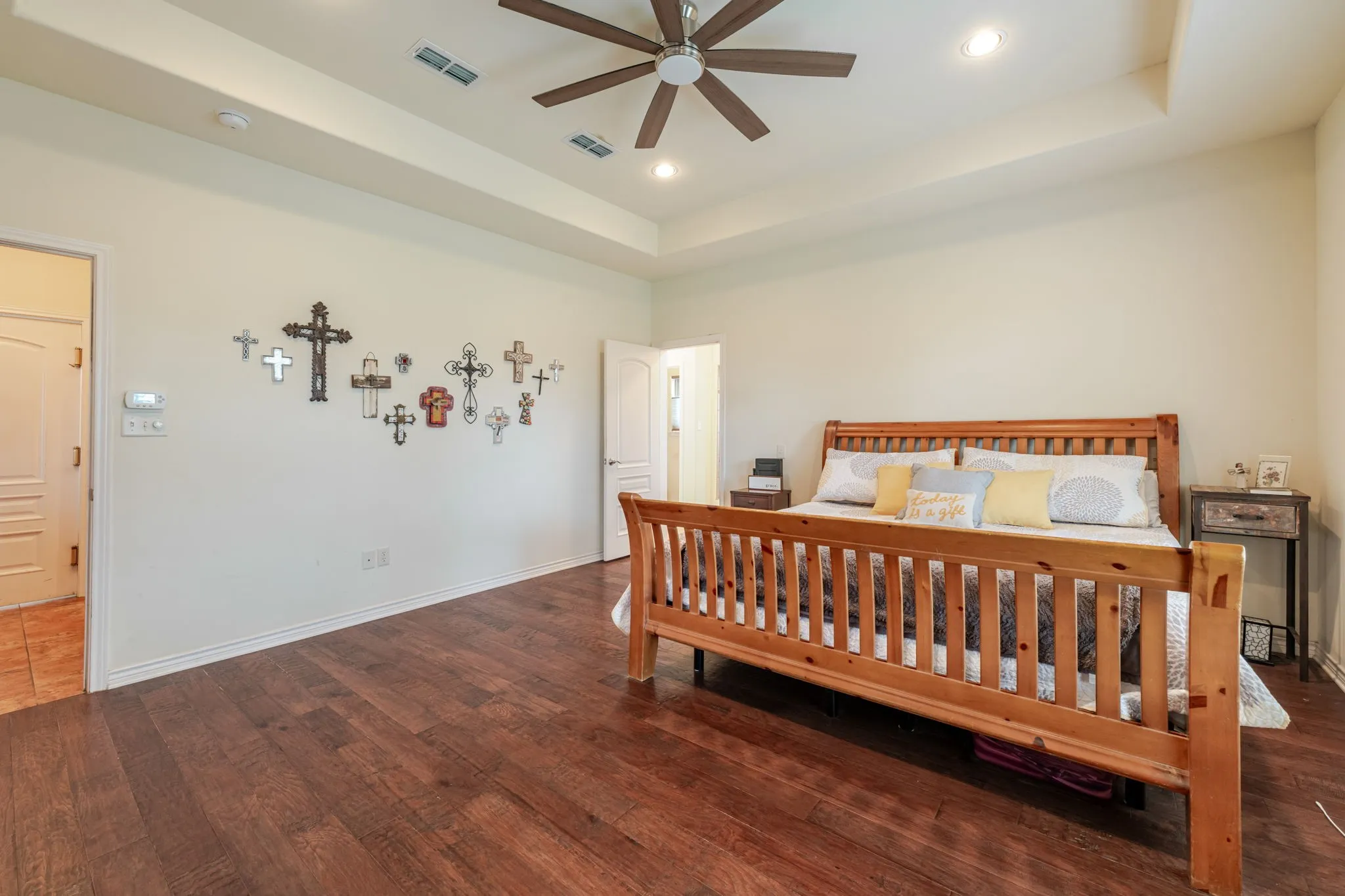Single Family Residence For Sale in Erath County , 1085 Walking Horse Drive, Stephenville, Texas 76401, 5 Bedrooms, 3 Bathrooms, 2 Garage spaces, 3,335 Sqft, built in 2011, Price $649,000, mls#21302913, Real Estate Agent in Stephenville, Homes For Sale in Erath county, Homes For Sale in Stephenville, Realtor in Stephenville Texas, Real Estate Brokerage Independent Realty Texas, Luminita Cordes Realtor