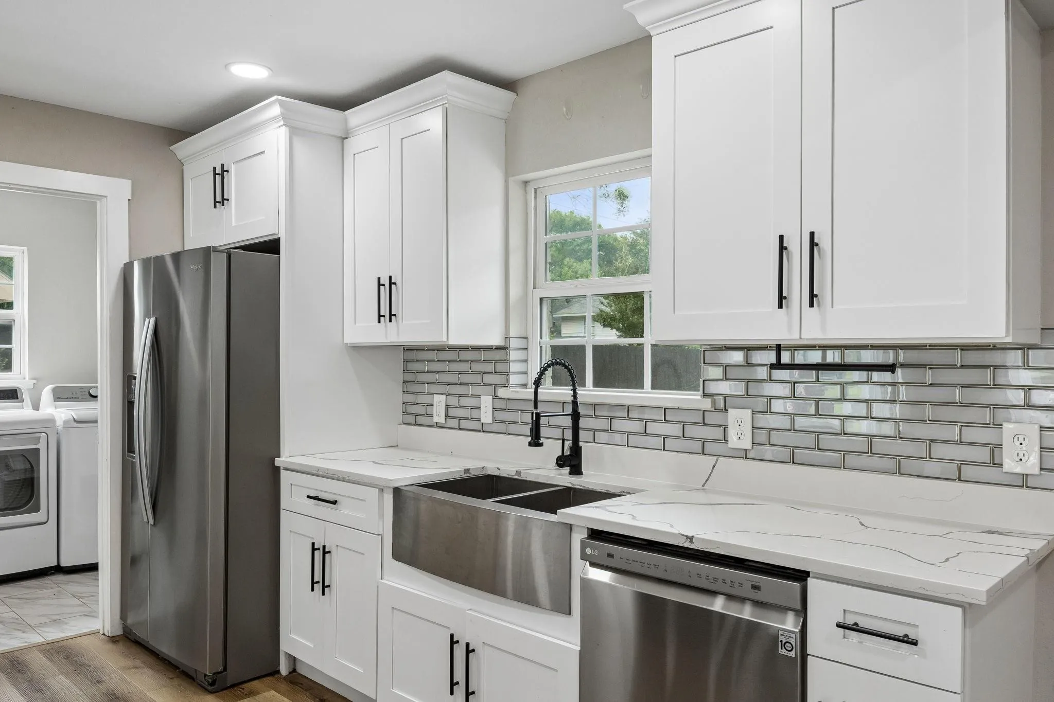 Single Family Residence For Rent in Dallas County , 8635 Strathmore Drive, Dallas, Texas 75238, 5 Bedroom, 3 Bathroom, Garage spaces, 2,212 Sqft, built in 1963, mls#21304669, Real Estate Agent in Dallas, Homes For Rent in Dallas county, Homes For Rent in Dallas, Realtor in Dallas Texas, Real Estate Brokerage Independent Realty Texas, Luminita Cordes Realtor
