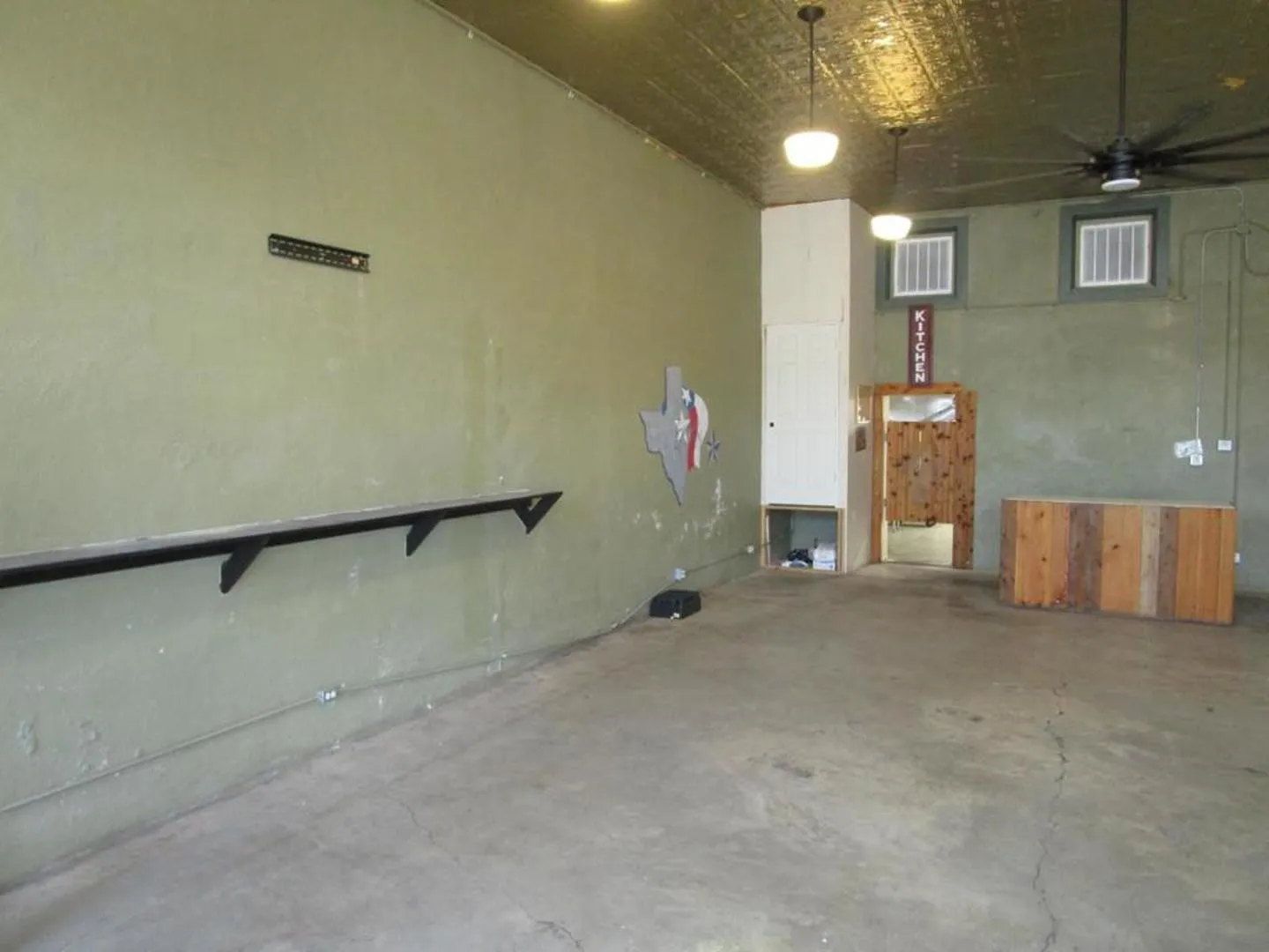 Business For Sale in Fannin County , 106 E Hayes Street, Savoy, Texas 75479, 0, 0, Garage spaces, 0 Sqft, built in 1900, mls#21304713, Real Estate Agent in Savoy, Homes For Sale in Fannin county, Homes For Sale in Savoy, Realtor in Savoy Texas, Real Estate Brokerage Independent Realty Texas, Luminita Cordes Realtor