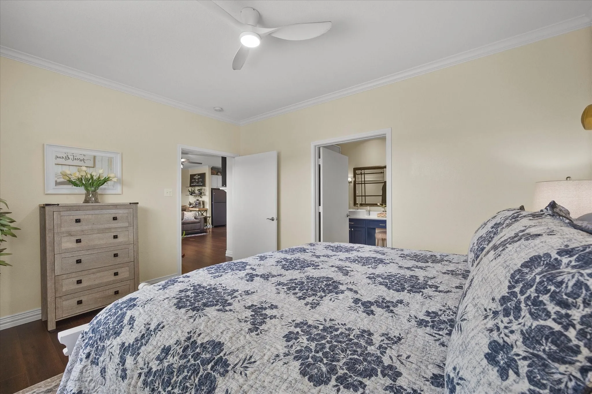 Single Family Residence For Sale in Hunt County , 1028 Fm 1566 W, Celeste, Texas 75423, 3 Bedroom, 2 Bathroom, Garage spaces, 1,522 Sqft, built in 2005, mls#21304718, Real Estate Agent in Celeste, Homes For Sale in Hunt county, Homes For Sale in Celeste, Realtor in Celeste Texas, Real Estate Brokerage Independent Realty Texas, Luminita Cordes Realtor