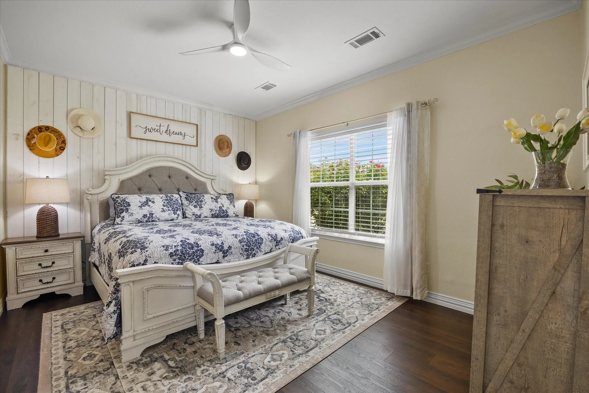 Single Family Residence For Sale in Hunt County , 1028 Fm 1566 W, Celeste, Texas 75423, 3 Bedroom, 2 Bathroom, Garage spaces, 1,522 Sqft, built in 2005, mls#21304718, Real Estate Agent in Celeste, Homes For Sale in Hunt county, Homes For Sale in Celeste, Realtor in Celeste Texas, Real Estate Brokerage Independent Realty Texas, Luminita Cordes Realtor