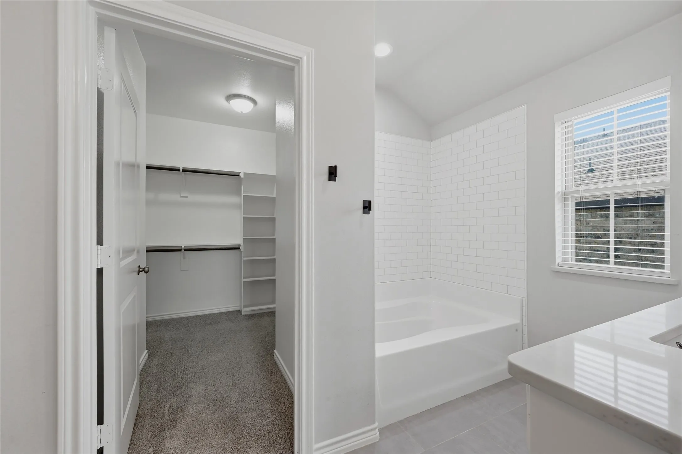 Single Family Residence For Sale in Grayson County , 1202 Southridge Lane, Sherman, Texas 75092, 4 Bedroom, 2 Bathroom, 2 Garage spaces, 1,768 Sqft, built in 2019, mls#21304738, Real Estate Agent in Sherman, Homes For Sale in Grayson county, Homes For Sale in Sherman, Realtor in Sherman Texas, Real Estate Brokerage Independent Realty Texas, Luminita Cordes Realtor