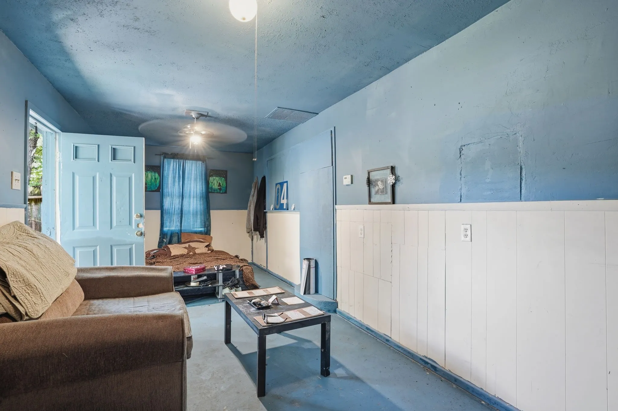 Single Family Residence For Sale in Mc Lennan County , 916 Turner Street, Waco, Texas 76704, 3 Bedrooms, 2 Bathrooms, Garage spaces, 1,117 Sqft, built in 1913, Price $59,900, mls#21304675, Real Estate Agent in Waco, Homes For Sale in Mc Lennan county, Homes For Sale in Waco, Realtor in Waco Texas, Real Estate Brokerage Independent Realty Texas, Luminita Cordes Realtor