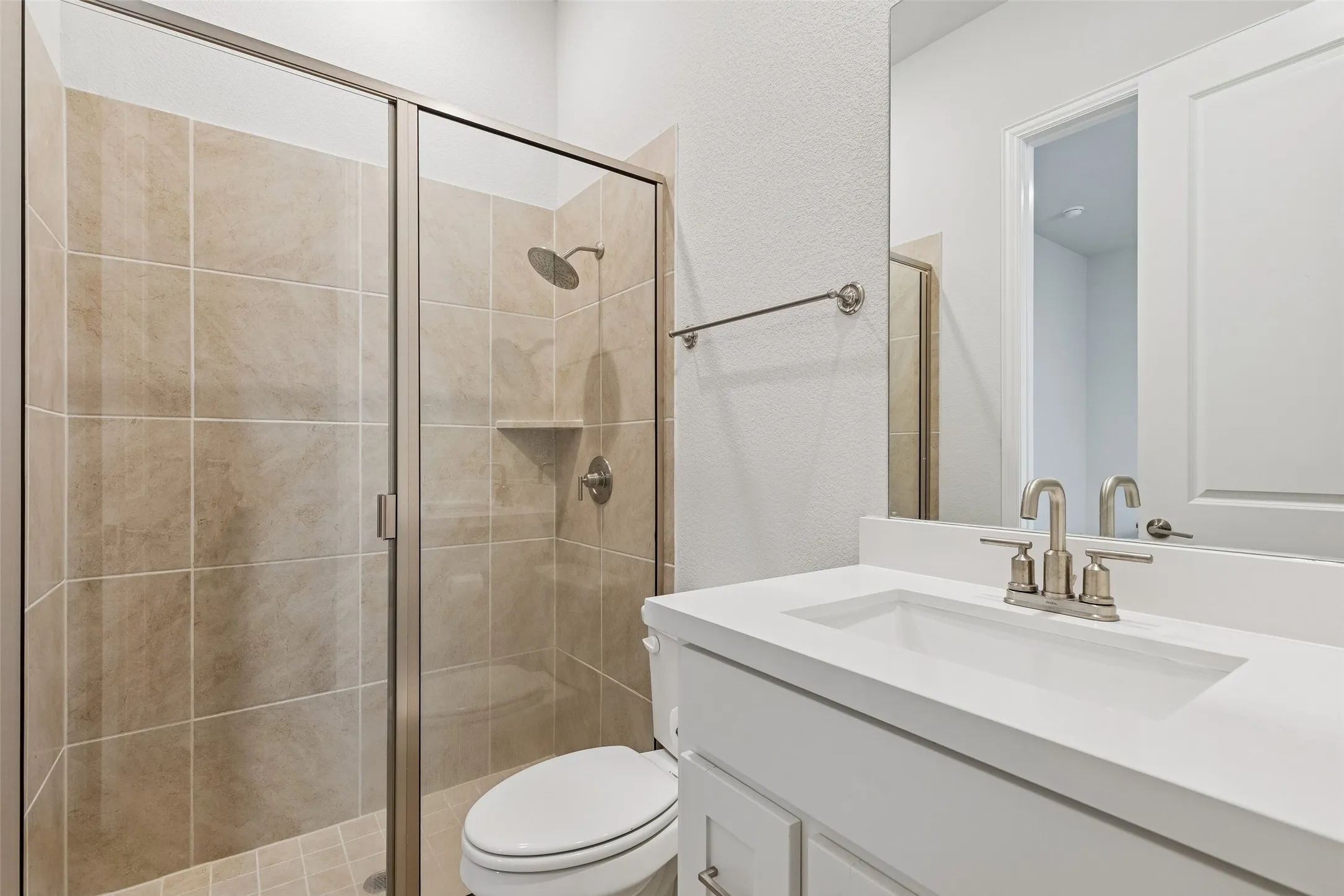 Single Family Residence For Sale in Denton County , 1502 20th Street, Northlake, Texas 76226, 5 Bedroom, 5 Bathroom, 2 Garage spaces, 3,740 Sqft, built in 2023, mls#21304650, Real Estate Agent in Northlake, Homes For Sale in Denton county, Homes For Sale in Northlake, Realtor in Northlake Texas, Real Estate Brokerage Independent Realty Texas, Luminita Cordes Realtor