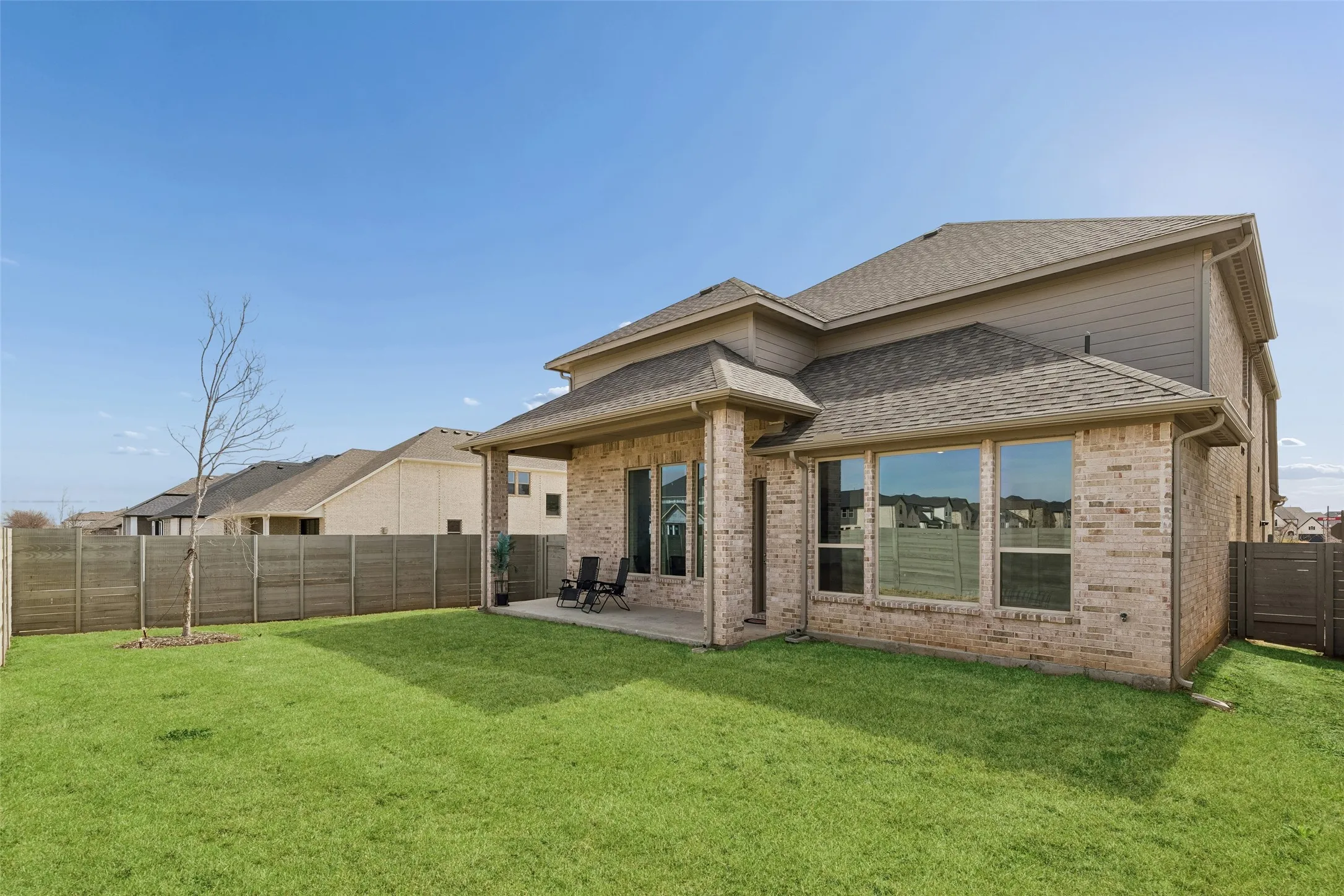 Single Family Residence For Sale in Denton County , 1502 20th Street, Northlake, Texas 76226, 5 Bedroom, 5 Bathroom, 2 Garage spaces, 3,740 Sqft, built in 2023, mls#21304650, Real Estate Agent in Northlake, Homes For Sale in Denton county, Homes For Sale in Northlake, Realtor in Northlake Texas, Real Estate Brokerage Independent Realty Texas, Luminita Cordes Realtor