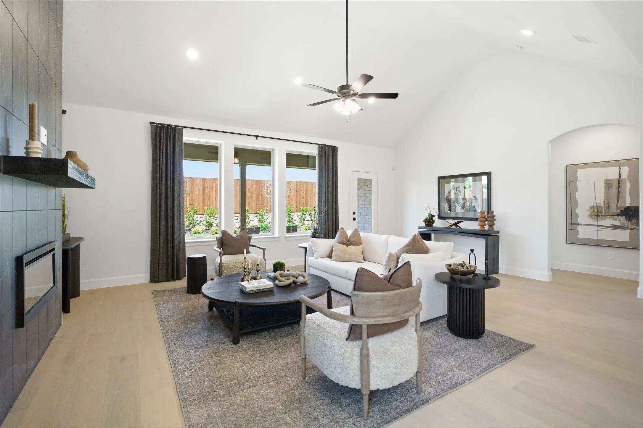 Beazer Homes Woodcreek Laredo Floorplan. This is not a photo of the actual home, but is a photo of the Laredo floorplan.