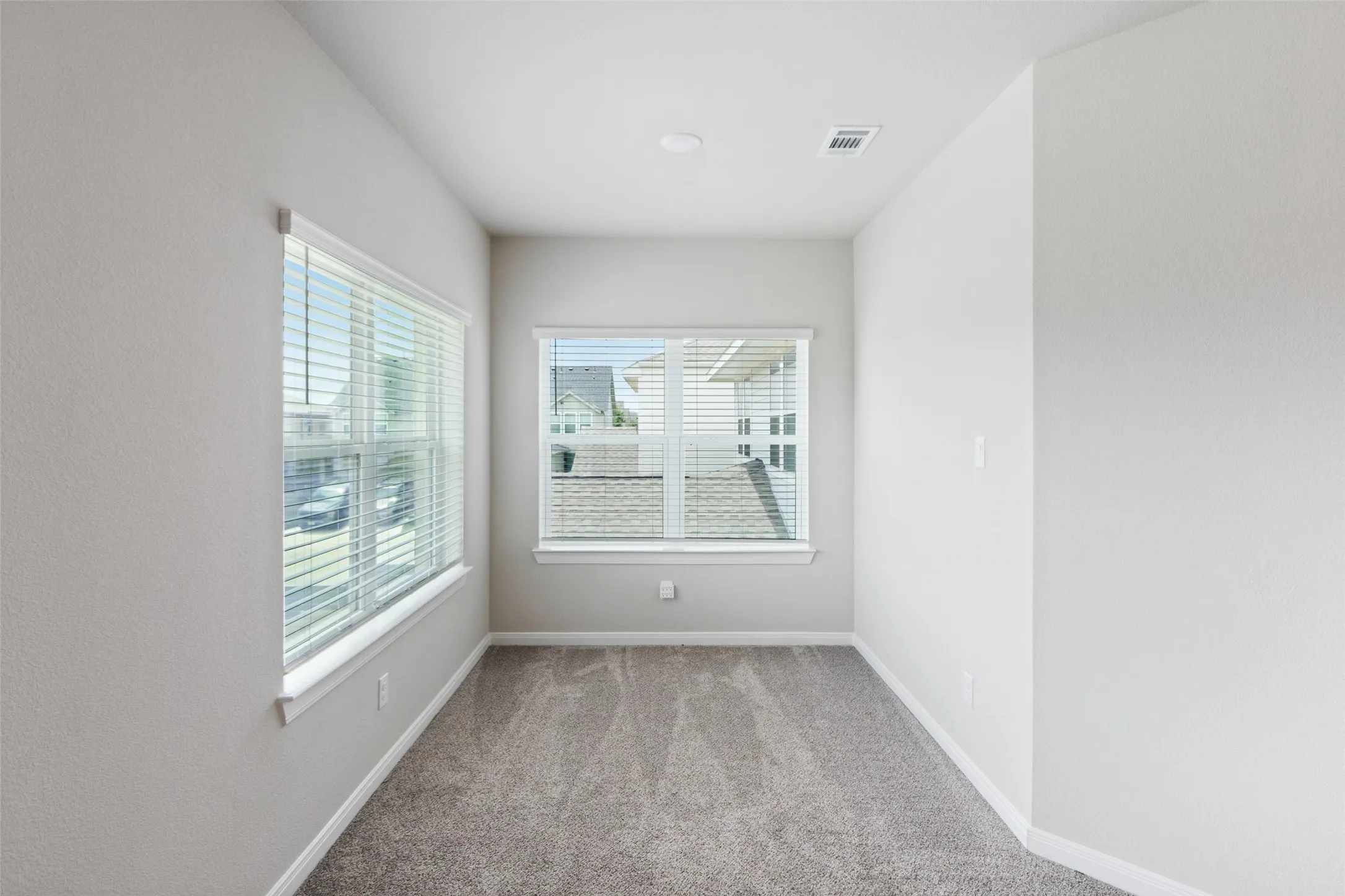 Single Family Residence For Sale in Denton County , 1047 Harmony Trail, Argyle, Texas 76226, 4 Bedroom, 3 Bathroom, 2 Garage spaces, 3,061 Sqft, built in 2024, Price $525,000, mls#21299097, Real Estate Agent in Argyle, Homes For Sale in Denton county, Homes For Sale in Argyle, Realtor in Argyle Texas, Real Estate Brokerage Independent Realty Texas, Luminita Cordes Realtor