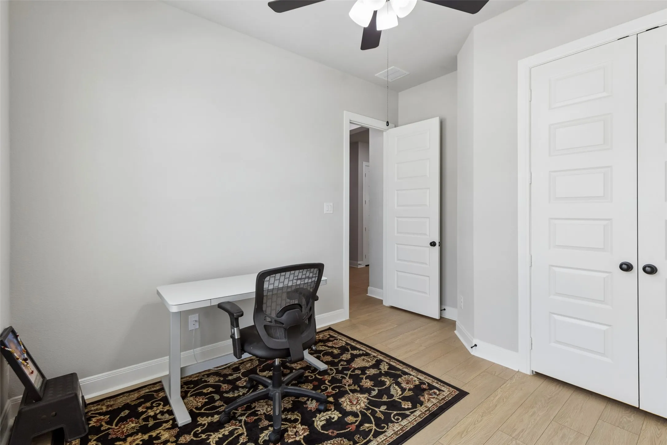 Single Family Residence For Sale in Denton County , 1047 Harmony Trail, Argyle, Texas 76226, 4 Bedroom, 3 Bathroom, 2 Garage spaces, 3,061 Sqft, built in 2024, Price $525,000, mls#21299097, Real Estate Agent in Argyle, Homes For Sale in Denton county, Homes For Sale in Argyle, Realtor in Argyle Texas, Real Estate Brokerage Independent Realty Texas, Luminita Cordes Realtor