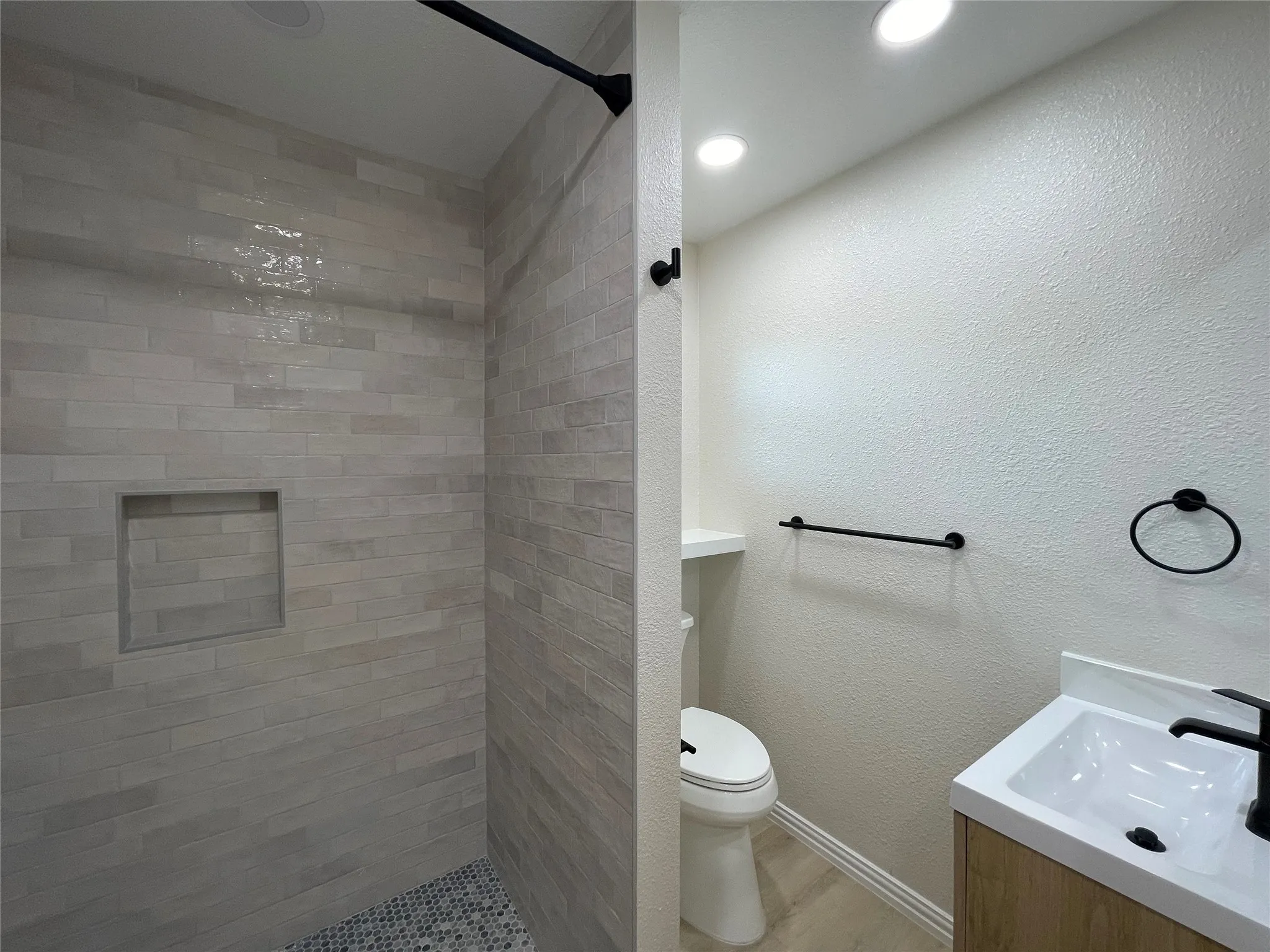 Single Family Residence For Rent in Dallas County , 305 Jenny Kay Lane, Irving, Texas 75060, 4 Bedrooms, 2 Bathrooms, Garage spaces, 1,169 Sqft, built in 1959, Price $2,450, mls#21304791, Real Estate Agent in Irving, Homes For Rent in Dallas county, Homes For Rent in Irving, Realtor in Irving Texas, Real Estate Brokerage Independent Realty Texas, Luminita Cordes Realtor