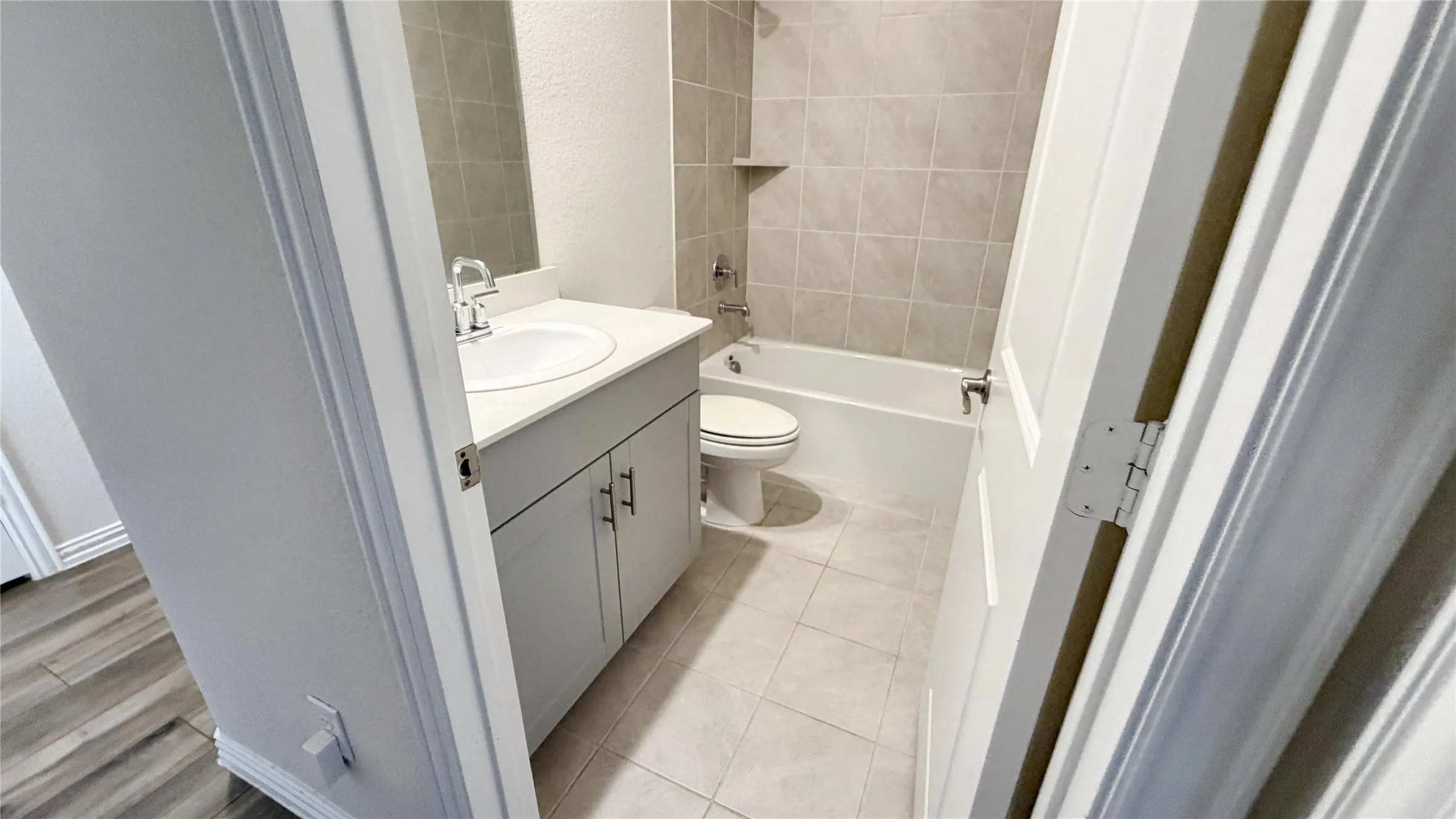 Single Family Residence For Rent in Denton County , 2653 Acadia Drive, Corinth, Texas 76210, 4 Bedroom, 3 Bathroom, 2 Garage spaces, 2,464 Sqft, built in 2023, mls#21304556, Real Estate Agent in Corinth, Homes For Rent in Denton county, Homes For Rent in Corinth, Realtor in Corinth Texas, Real Estate Brokerage Independent Realty Texas, Luminita Cordes Realtor