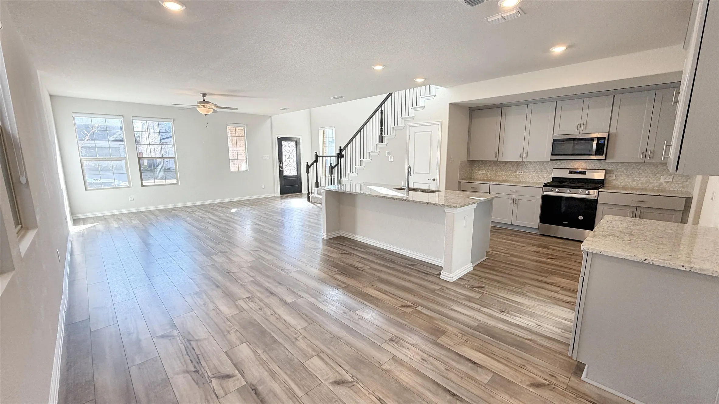 Single Family Residence For Rent in Denton County , 2653 Acadia Drive, Corinth, Texas 76210, 4 Bedroom, 3 Bathroom, 2 Garage spaces, 2,464 Sqft, built in 2023, mls#21304556, Real Estate Agent in Corinth, Homes For Rent in Denton county, Homes For Rent in Corinth, Realtor in Corinth Texas, Real Estate Brokerage Independent Realty Texas, Luminita Cordes Realtor