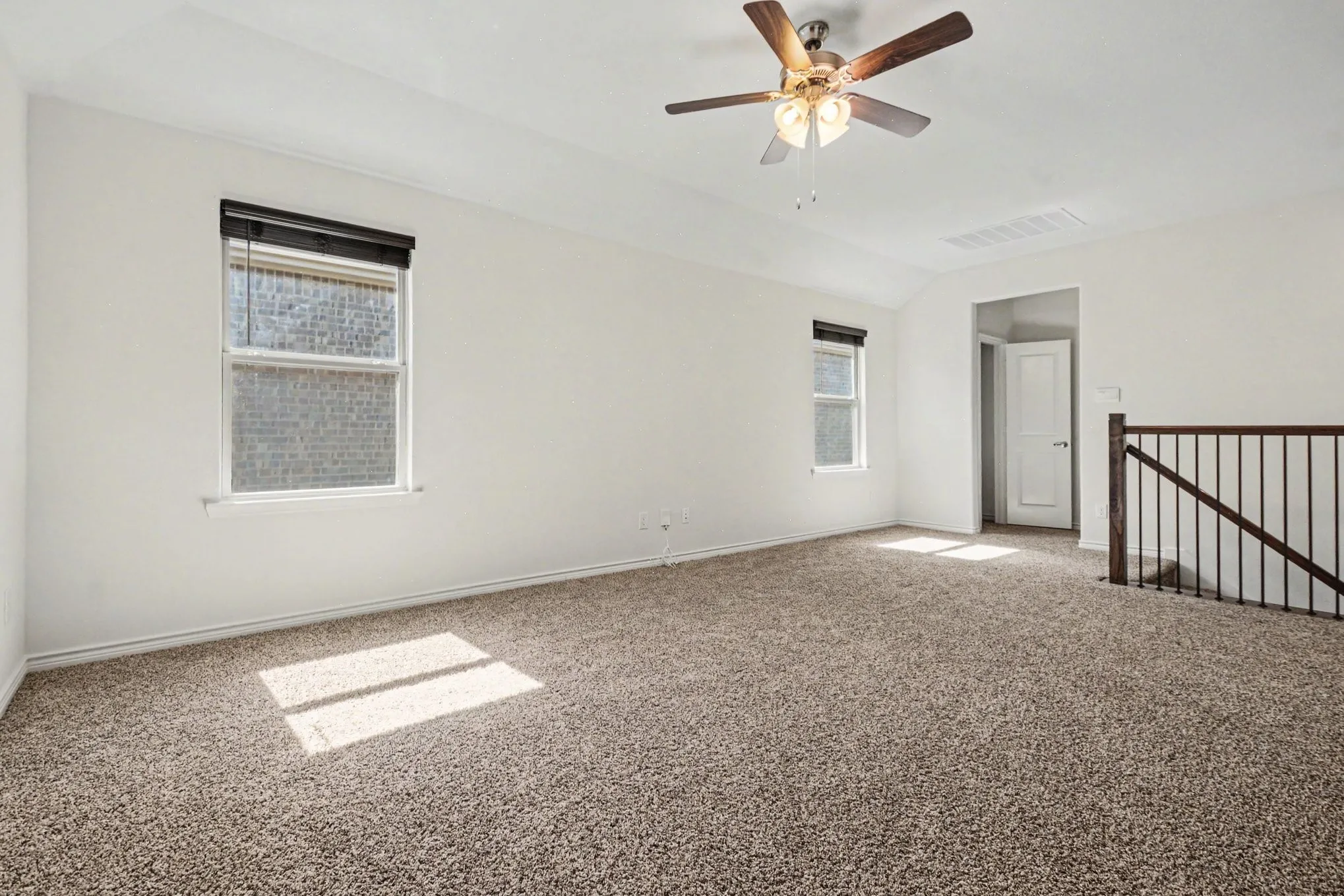 Single Family Residence For Sale in Denton County , 10600 Breezeway Drive, Aubrey, Texas 76227, 4 Bedroom, 3 Bathroom, 2 Garage spaces, 2,388 Sqft, built in 2023, mls#21303452, Real Estate Agent in Aubrey, Homes For Sale in Denton county, Homes For Sale in Aubrey, Realtor in Aubrey Texas, Real Estate Brokerage Independent Realty Texas, Luminita Cordes Realtor