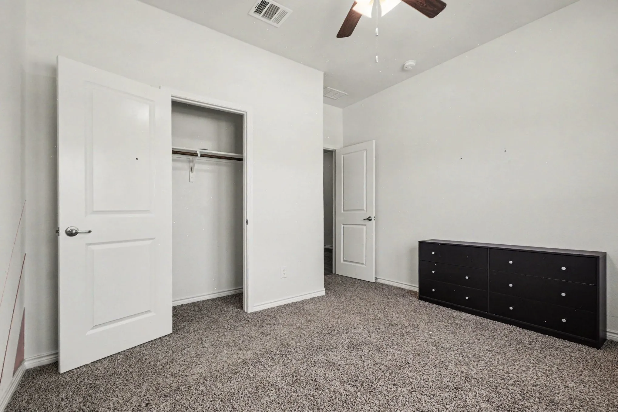 Single Family Residence For Sale in Denton County , 10600 Breezeway Drive, Aubrey, Texas 76227, 4 Bedroom, 3 Bathroom, 2 Garage spaces, 2,388 Sqft, built in 2023, mls#21303452, Real Estate Agent in Aubrey, Homes For Sale in Denton county, Homes For Sale in Aubrey, Realtor in Aubrey Texas, Real Estate Brokerage Independent Realty Texas, Luminita Cordes Realtor
