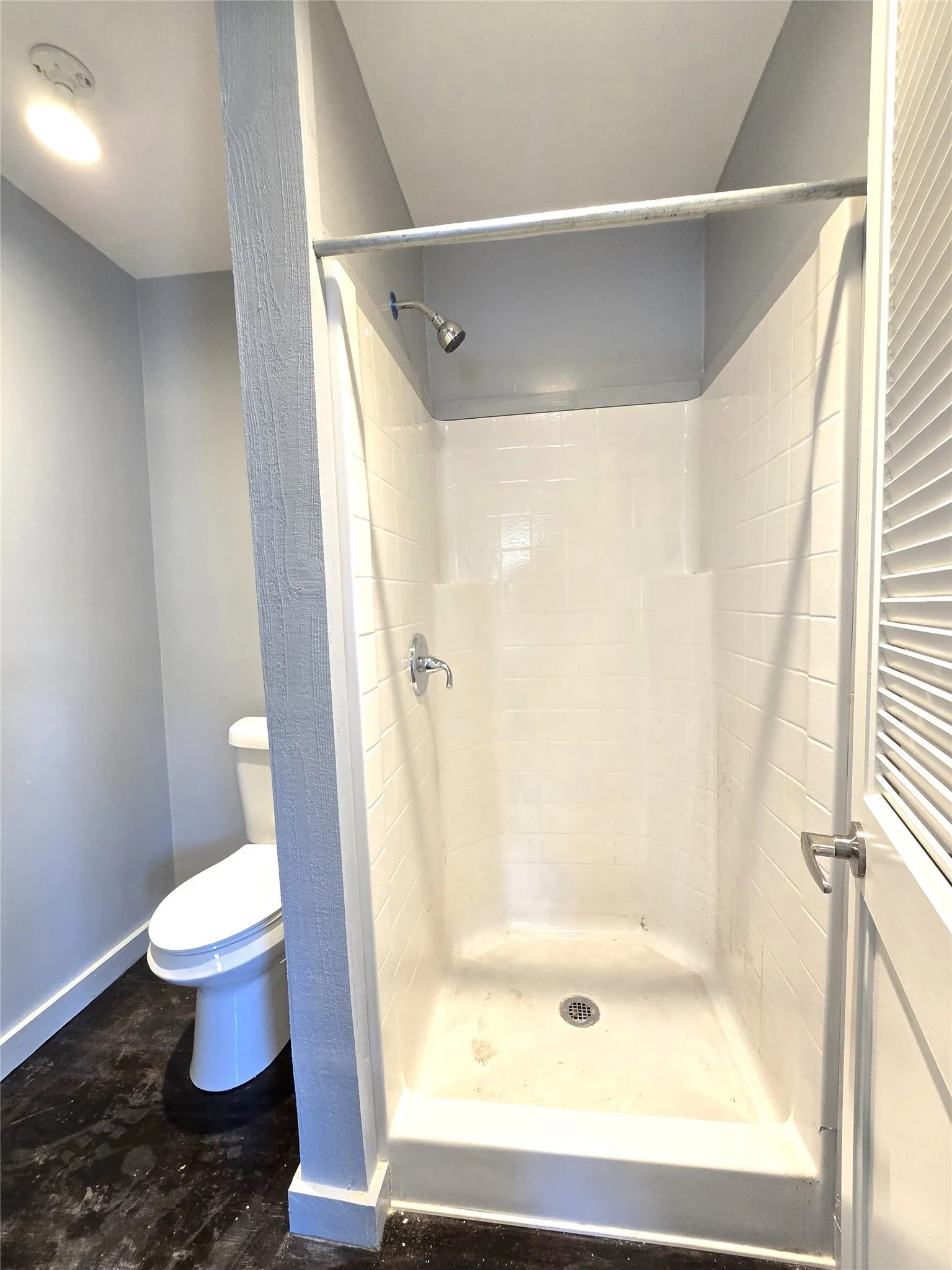 Apartment For Rent in Dallas County , 2903 Jerome Street 2, Dallas, Texas 75223, 1 Bedroom, 1 Bathroom, Garage spaces, 221 Sqft, built in 1931, mls#21304811, Real Estate Agent in Dallas, Homes For Rent in Dallas county, Homes For Rent in Dallas, Realtor in Dallas Texas, Real Estate Brokerage Independent Realty Texas, Luminita Cordes Realtor