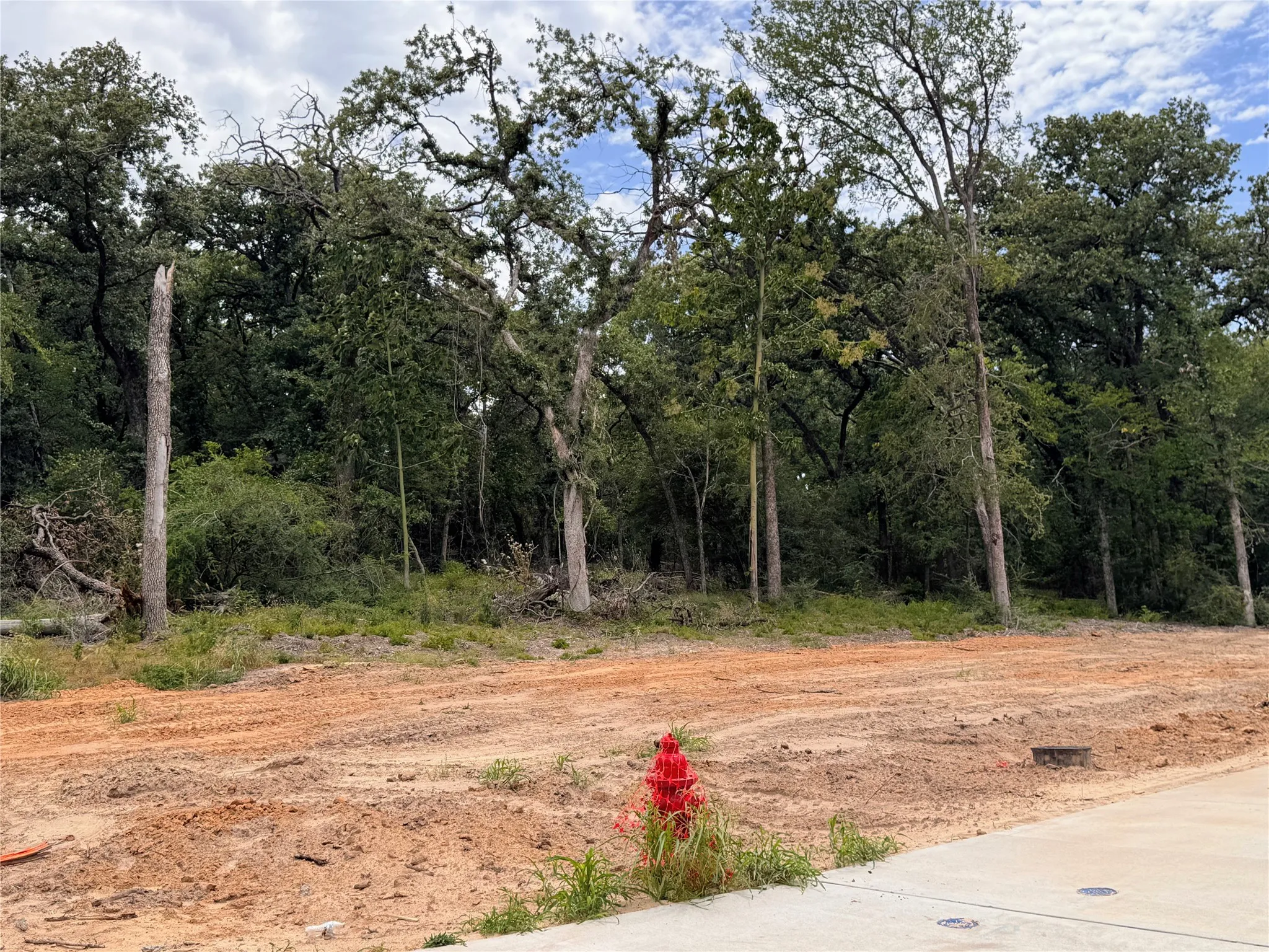 Unimproved Land For Sale in Tarrant County , Lot 17 TBD Pardise Cove Road, Lakeside, Texas 76108, 0, 0, Garage spaces, 0 Sqft, built in 0, Price $160,000, mls#21304830, Real Estate Agent in Lakeside, Homes For Sale in Tarrant county, Homes For Sale in Lakeside, Realtor in Lakeside Texas, Real Estate Brokerage Independent Realty Texas, Luminita Cordes Realtor