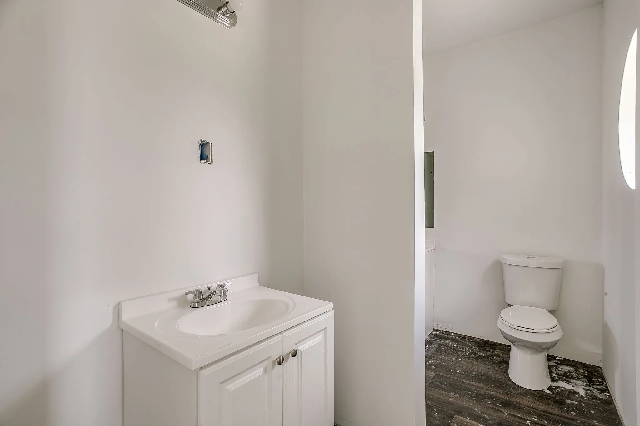 Single Family Residence For Sale in Dallas County , 3124 Koscher Drive, Grand Prairie, Texas 75104, 5 Bedroom, 8 Bathroom, 4 Garage spaces, 6,423 Sqft, built in 2019, mls#21304611, Real Estate Agent in Grand Prairie, Homes For Sale in Dallas county, Homes For Sale in Grand Prairie, Realtor in Grand Prairie Texas, Real Estate Brokerage Independent Realty Texas, Luminita Cordes Realtor