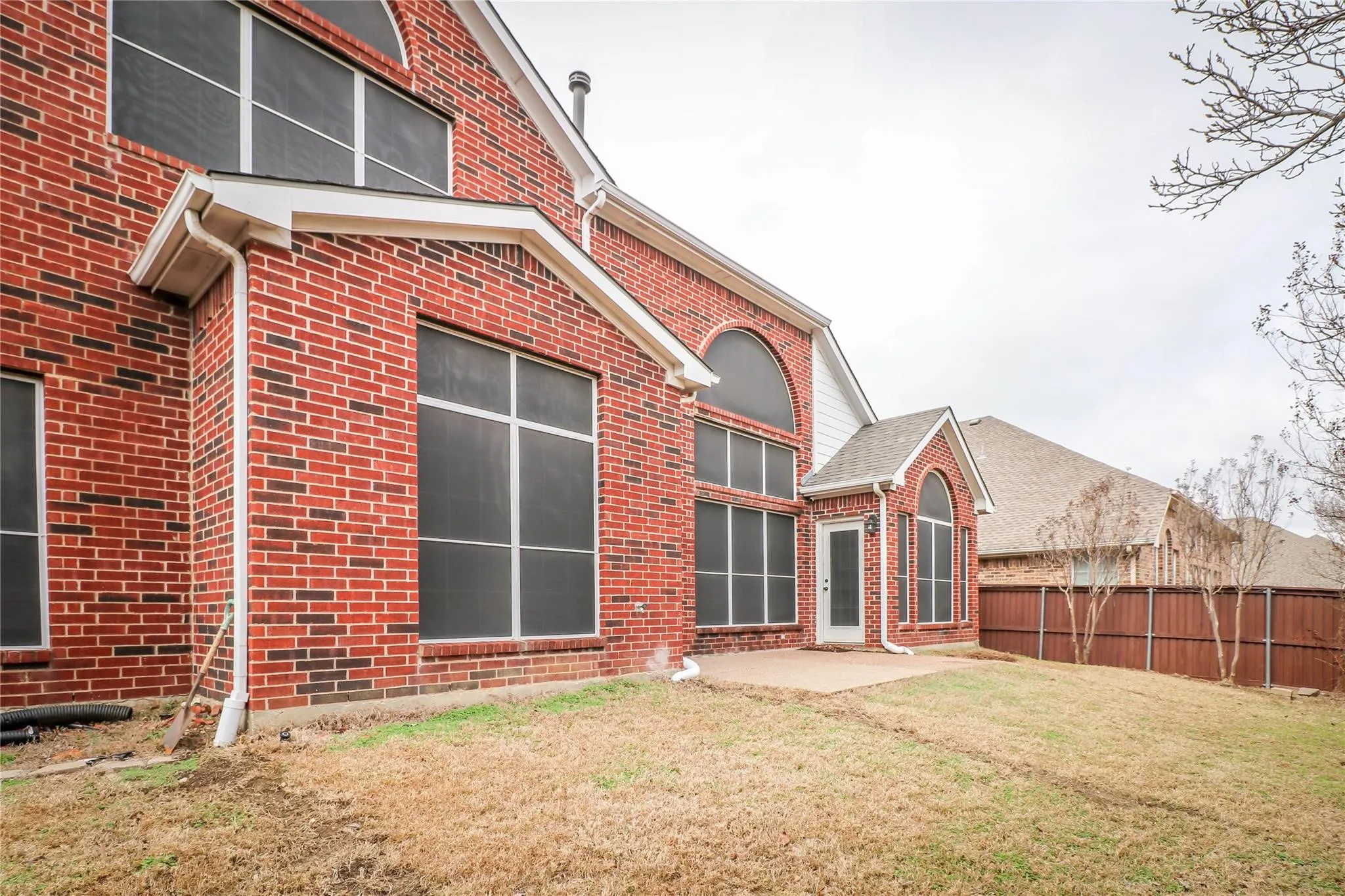 Single Family Residence For Sale in Dallas County , 9130 Bottlebrush Lane, Irving, Texas 75063, 4 Bedroom, 3 Bathroom, 2 Garage spaces, 3,600 Sqft, built in 2001, mls#21304230, Real Estate Agent in Irving, Homes For Sale in Dallas county, Homes For Sale in Irving, Realtor in Irving Texas, Real Estate Brokerage Independent Realty Texas, Luminita Cordes Realtor