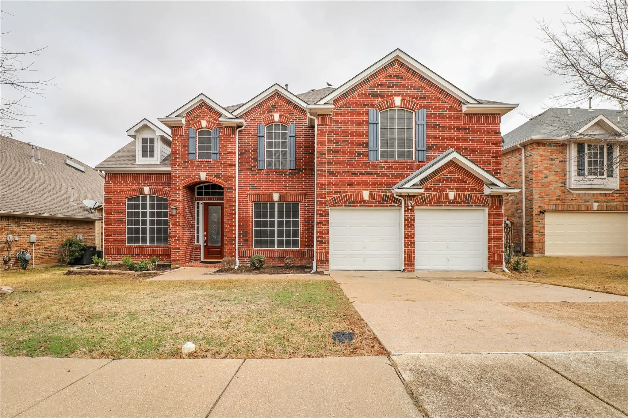 Single Family Residence For Sale in Dallas County , 9130 Bottlebrush Lane, Irving, Texas 75063, 4 Bedroom, 3 Bathroom, 2 Garage spaces, 3,600 Sqft, built in 2001, mls#21304230, Real Estate Agent in Irving, Homes For Sale in Dallas county, Homes For Sale in Irving, Realtor in Irving Texas, Real Estate Brokerage Independent Realty Texas, Luminita Cordes Realtor