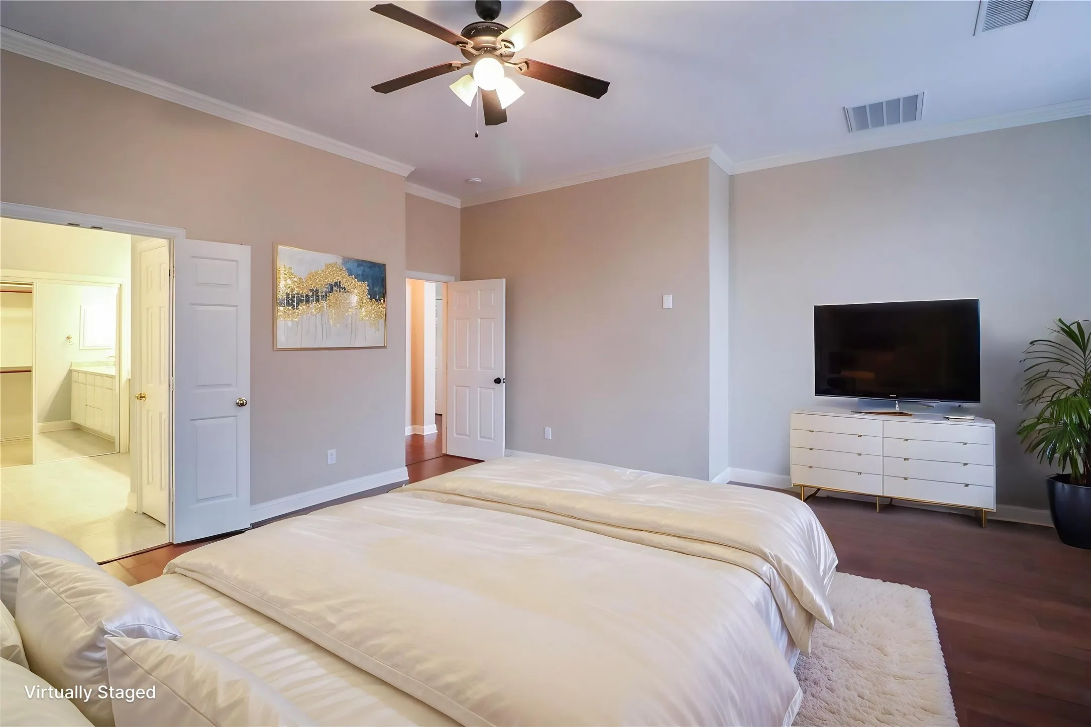 Single Family Residence For Sale in Dallas County , 9130 Bottlebrush Lane, Irving, Texas 75063, 4 Bedroom, 3 Bathroom, 2 Garage spaces, 3,600 Sqft, built in 2001, mls#21304230, Real Estate Agent in Irving, Homes For Sale in Dallas county, Homes For Sale in Irving, Realtor in Irving Texas, Real Estate Brokerage Independent Realty Texas, Luminita Cordes Realtor