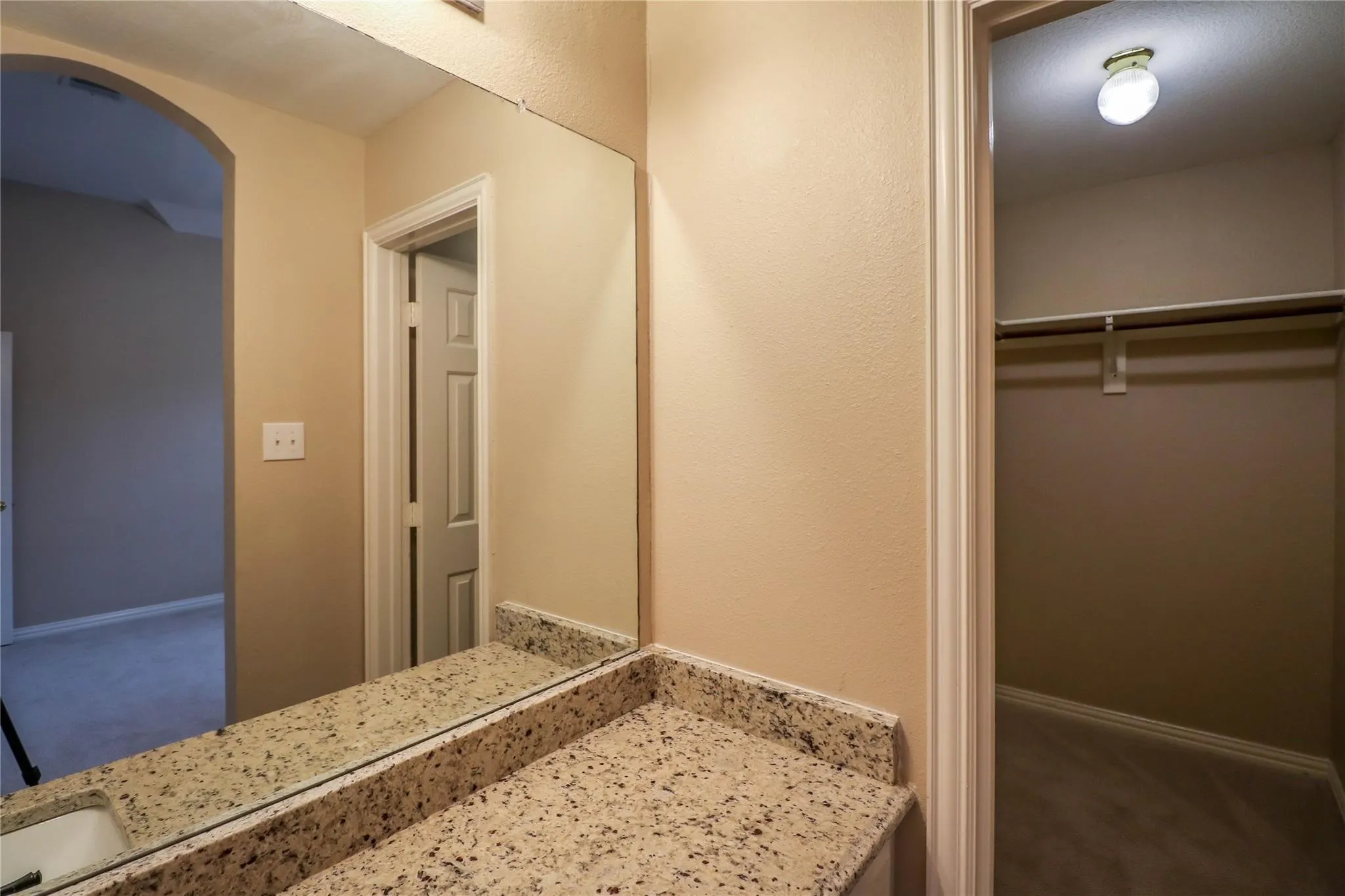Single Family Residence For Sale in Dallas County , 9130 Bottlebrush Lane, Irving, Texas 75063, 4 Bedroom, 3 Bathroom, 2 Garage spaces, 3,600 Sqft, built in 2001, mls#21304230, Real Estate Agent in Irving, Homes For Sale in Dallas county, Homes For Sale in Irving, Realtor in Irving Texas, Real Estate Brokerage Independent Realty Texas, Luminita Cordes Realtor