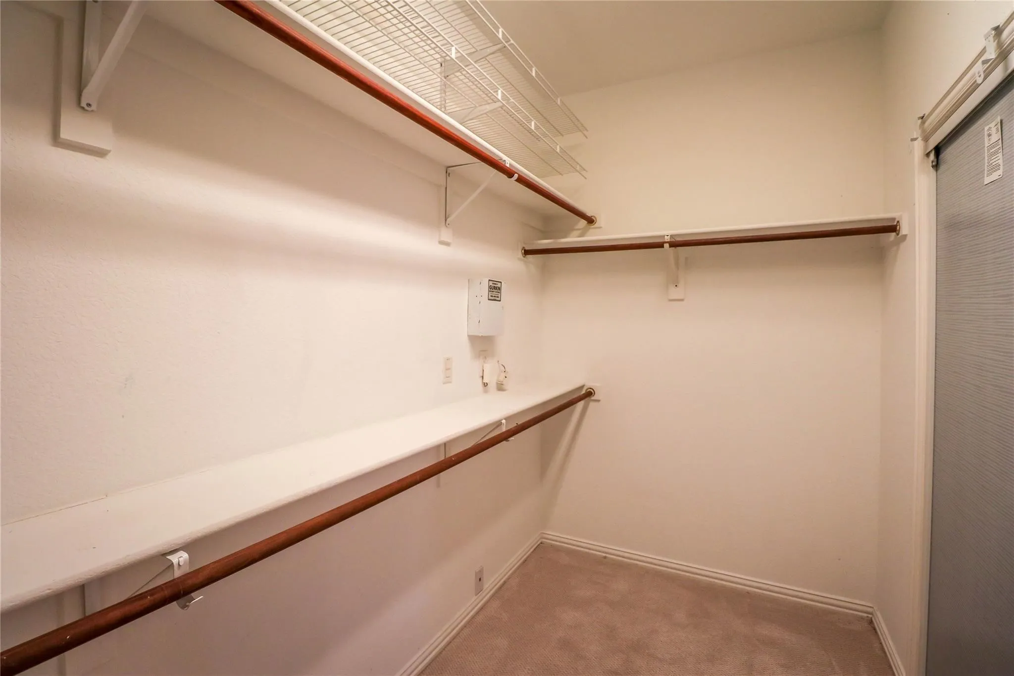 Single Family Residence For Sale in Dallas County , 9130 Bottlebrush Lane, Irving, Texas 75063, 4 Bedroom, 3 Bathroom, 2 Garage spaces, 3,600 Sqft, built in 2001, mls#21304230, Real Estate Agent in Irving, Homes For Sale in Dallas county, Homes For Sale in Irving, Realtor in Irving Texas, Real Estate Brokerage Independent Realty Texas, Luminita Cordes Realtor