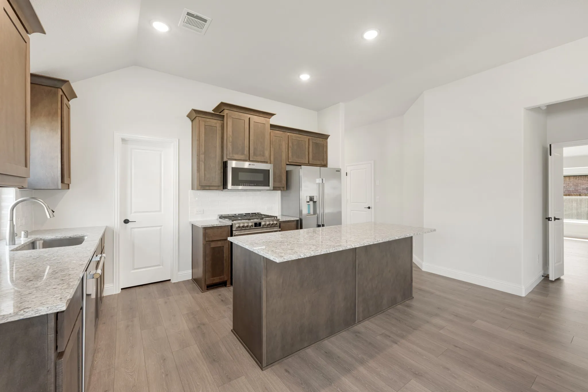 Single Family Residence For Sale in Rockwall County , 4010 Rio Run, Royse City, Texas 75189, 4 Bedroom, 3 Bathroom, 3 Garage spaces, 2,454 Sqft, built in 2026, mls#21304846, Real Estate Agent in Royse City, Homes For Sale in Rockwall county, Homes For Sale in Royse City, Realtor in Royse City Texas, Real Estate Brokerage Independent Realty Texas, Luminita Cordes Realtor