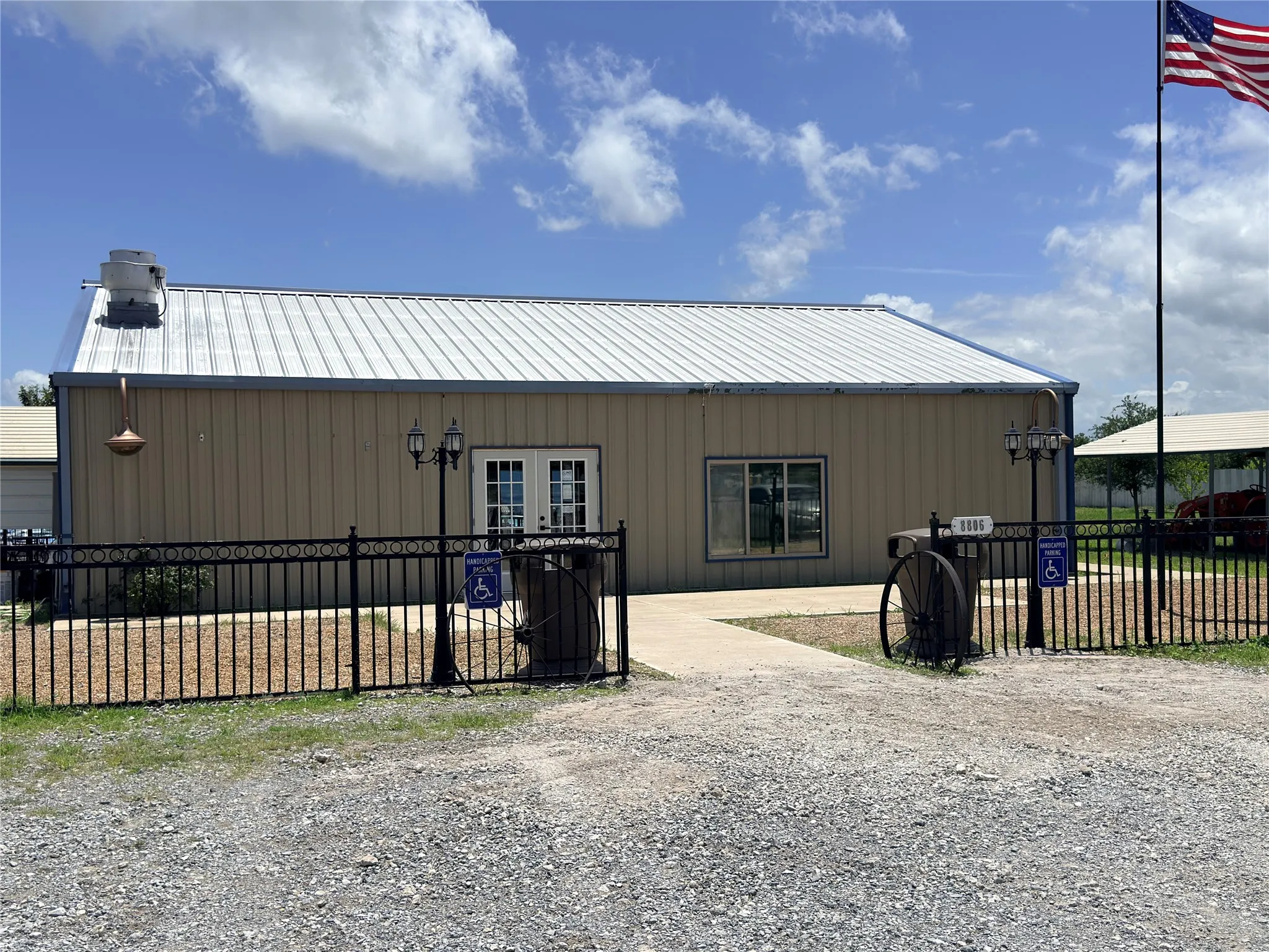 Business For Rent in Hunt County , 8806 Fm 751, Quinlan, Texas 75474, 0, 0, Garage spaces, 0 Sqft, built in 2012, Price $3,000, mls#21303799, Real Estate Agent in Quinlan, Homes For Rent in Hunt county, Homes For Rent in Quinlan, Realtor in Quinlan Texas, Real Estate Brokerage Independent Realty Texas, Luminita Cordes Realtor
