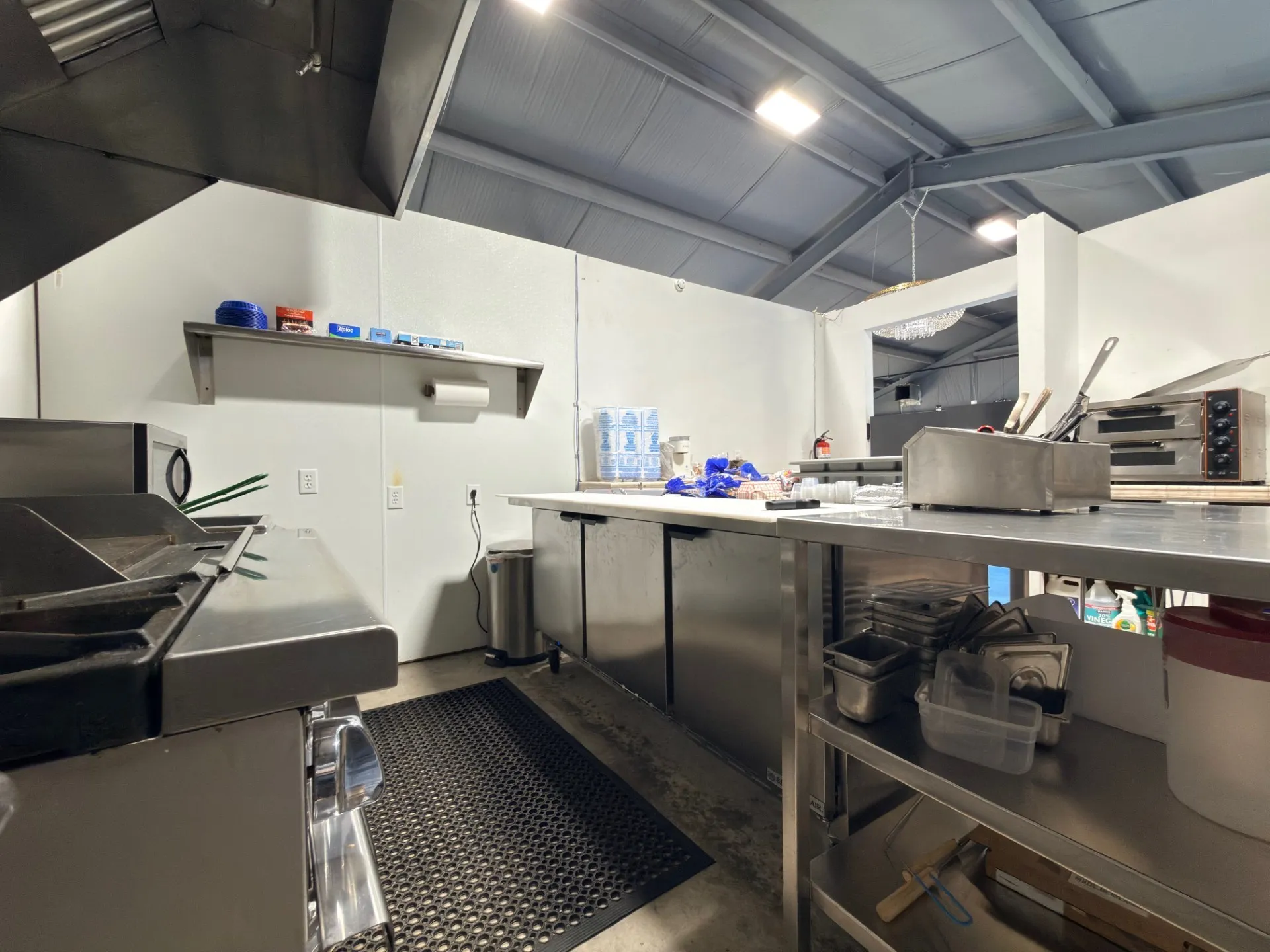 Business For Rent in Hunt County , 8806 Fm 751, Quinlan, Texas 75474, 0, 0, Garage spaces, 0 Sqft, built in 2012, Price $3,000, mls#21303799, Real Estate Agent in Quinlan, Homes For Rent in Hunt county, Homes For Rent in Quinlan, Realtor in Quinlan Texas, Real Estate Brokerage Independent Realty Texas, Luminita Cordes Realtor