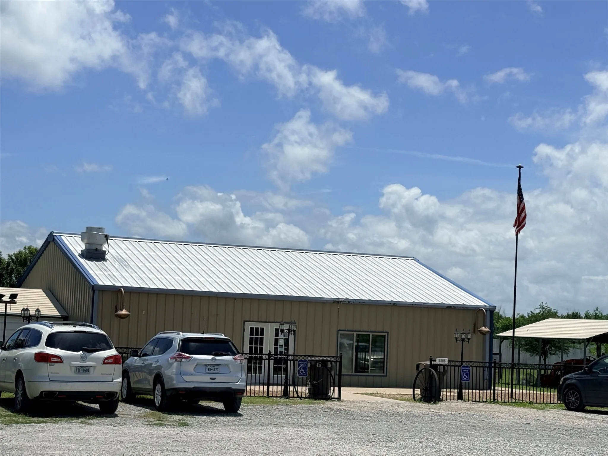 Business For Rent in Hunt County , 8806 Fm 751, Quinlan, Texas 75474, 0, 0, Garage spaces, 0 Sqft, built in 2012, Price $3,000, mls#21303799, Real Estate Agent in Quinlan, Homes For Rent in Hunt county, Homes For Rent in Quinlan, Realtor in Quinlan Texas, Real Estate Brokerage Independent Realty Texas, Luminita Cordes Realtor
